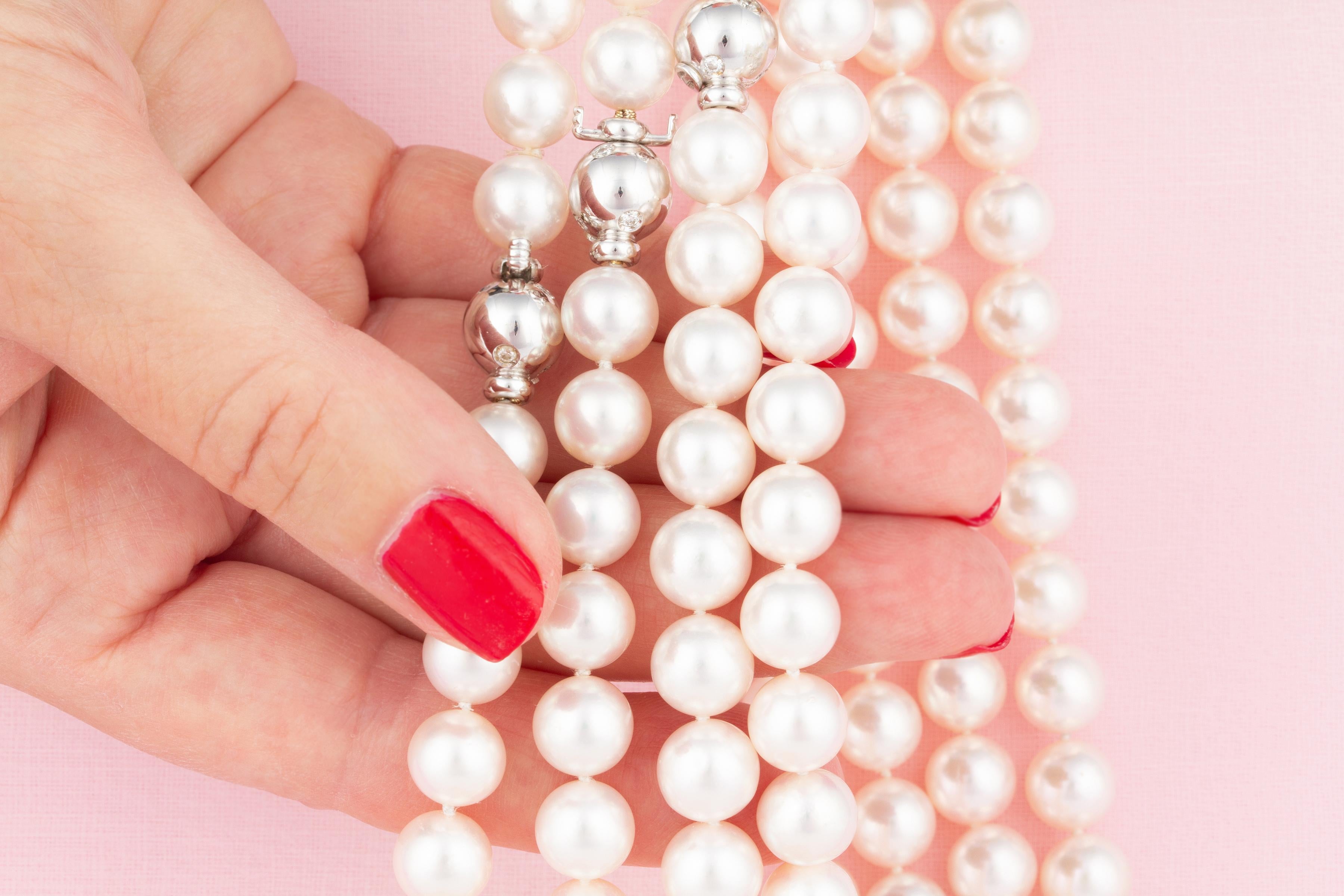 opera pearl necklace