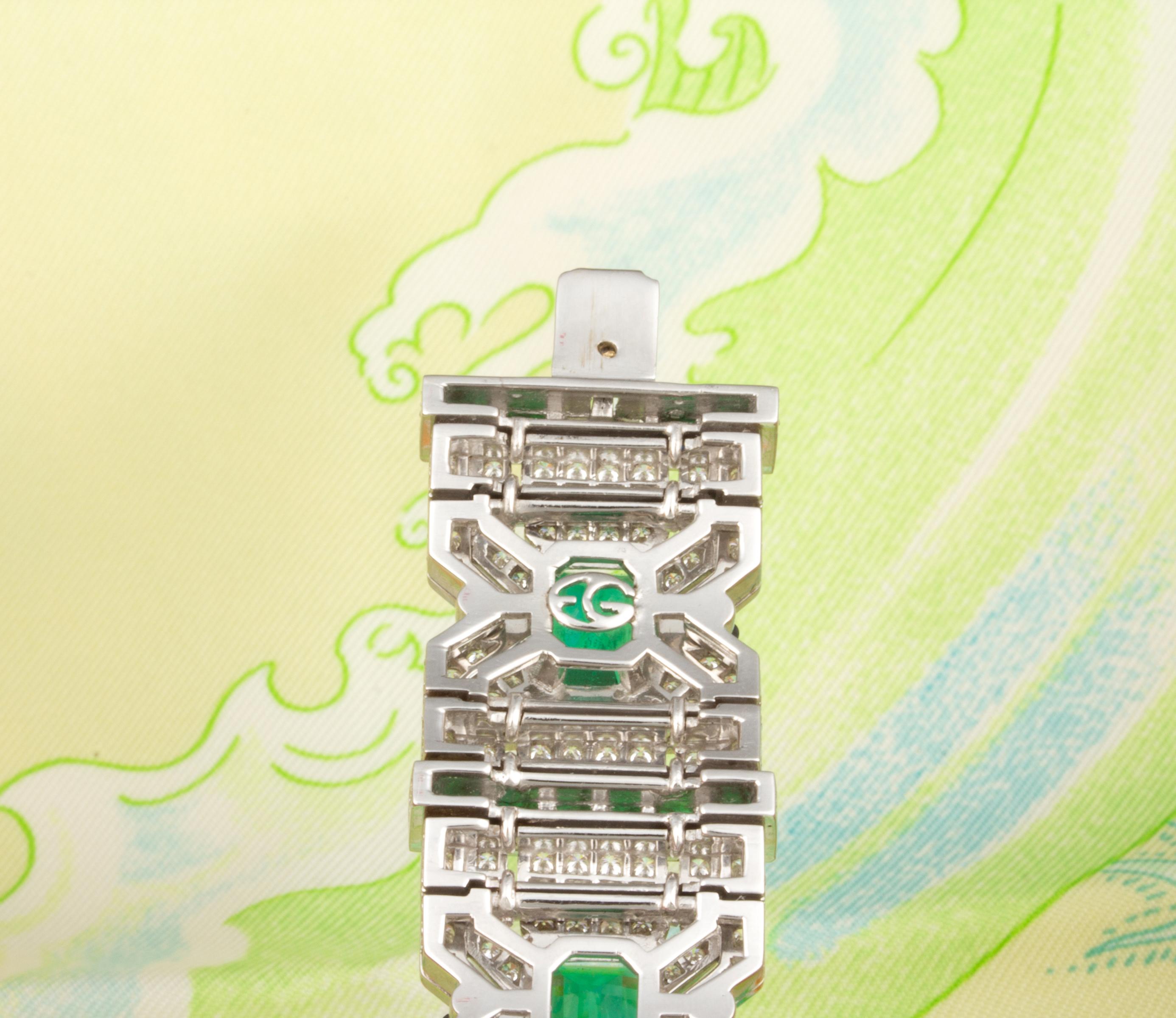 Ella Gafter Art Déco Style Emerald Diamond Cuff Bracelet en vente 2