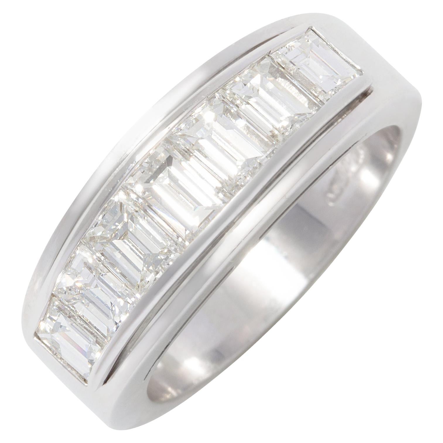 Ella Gafter Baguette Diamond White Gold Band Ring For Sale