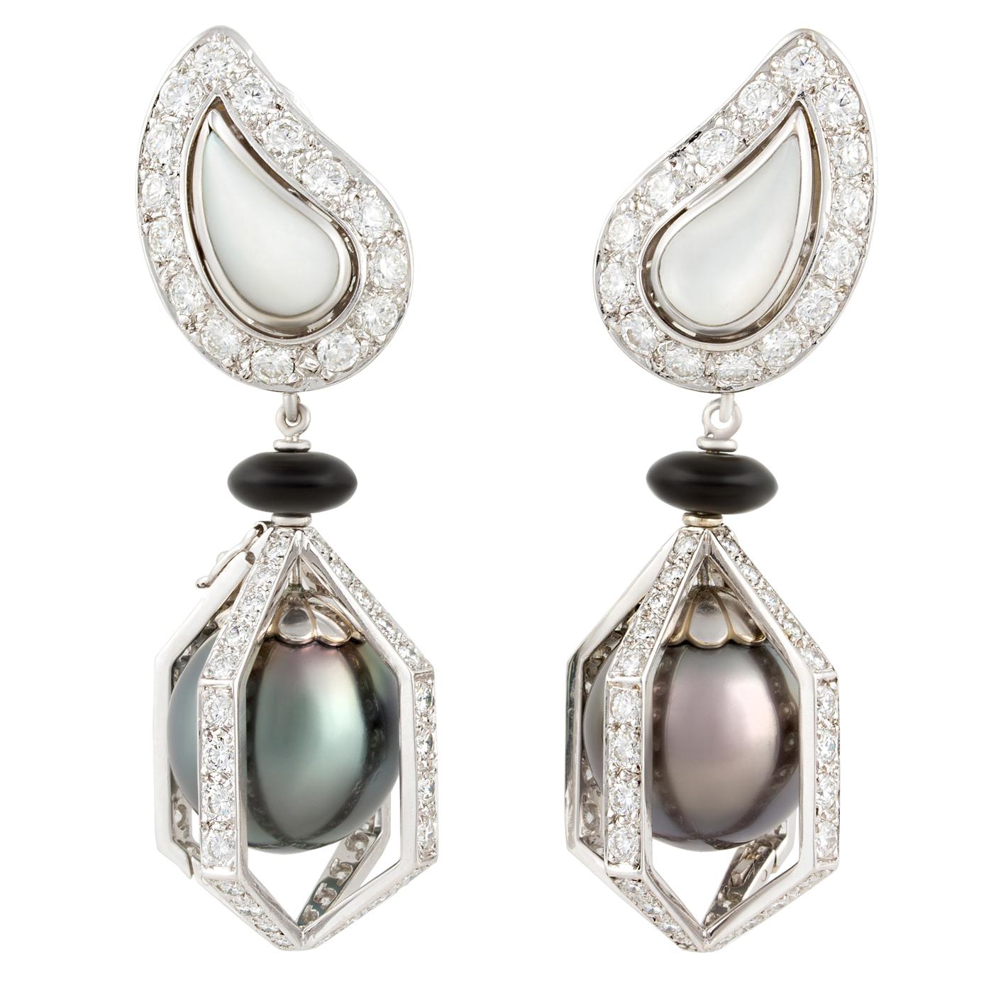 Ella Gafter 144mm Black Tahitian Pearl Diamond Drop Earrings For Sale