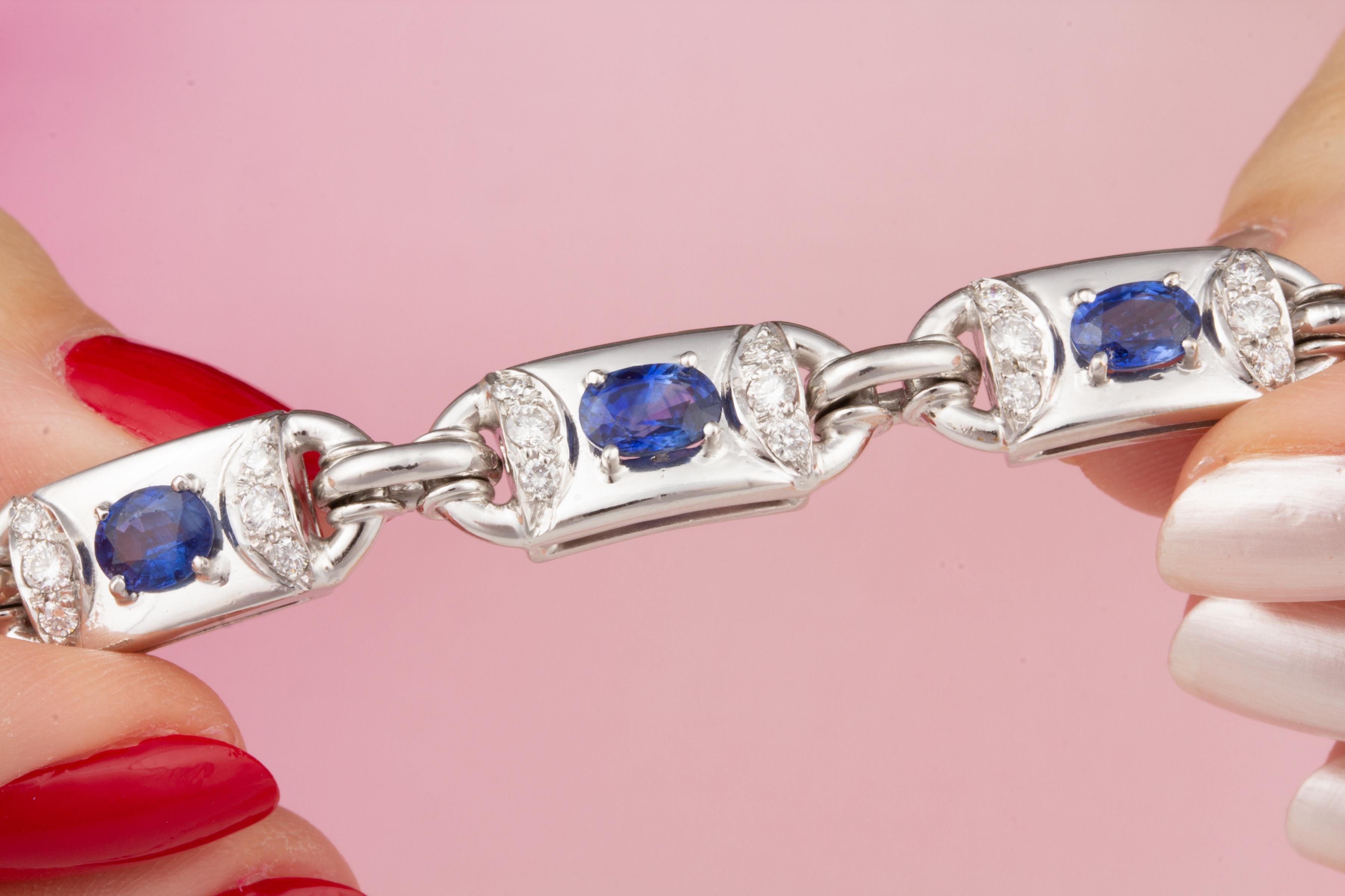 Blue Sapphire and Diamond Tennis Bracelet Design by Ella Gafter In New Condition For Sale In New York, NY
