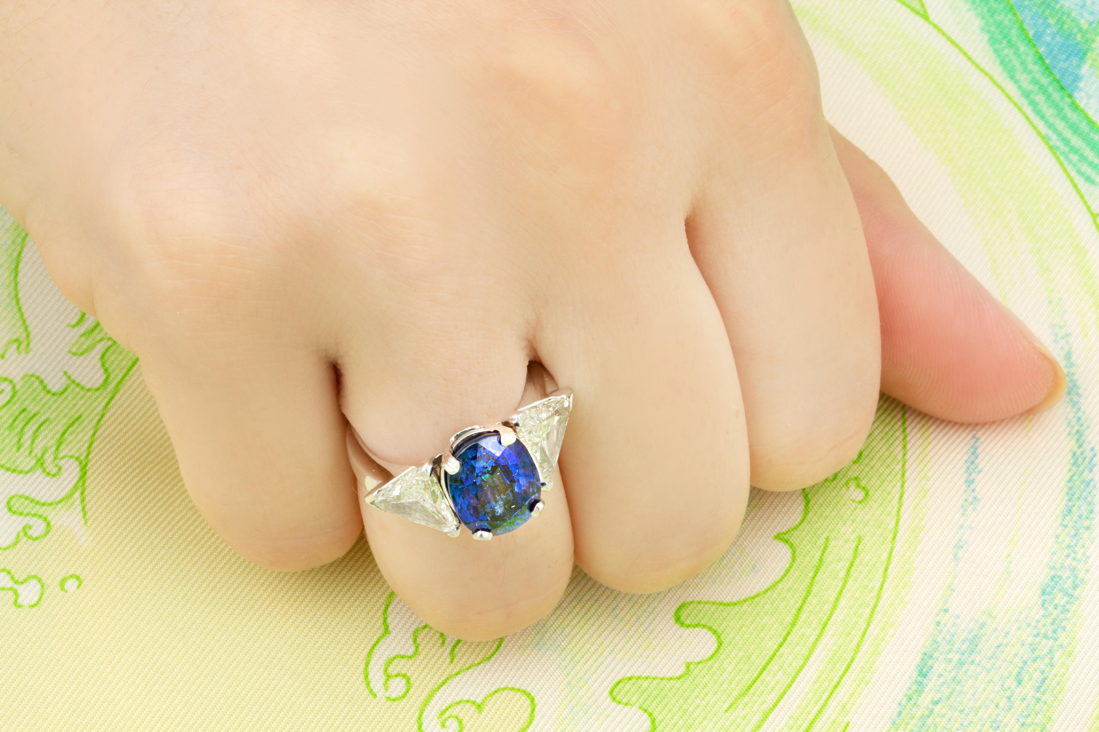 Artist Ella Gafter Blue Sapphire Trillion Diamond Three-Stone Engagement Ring For Sale