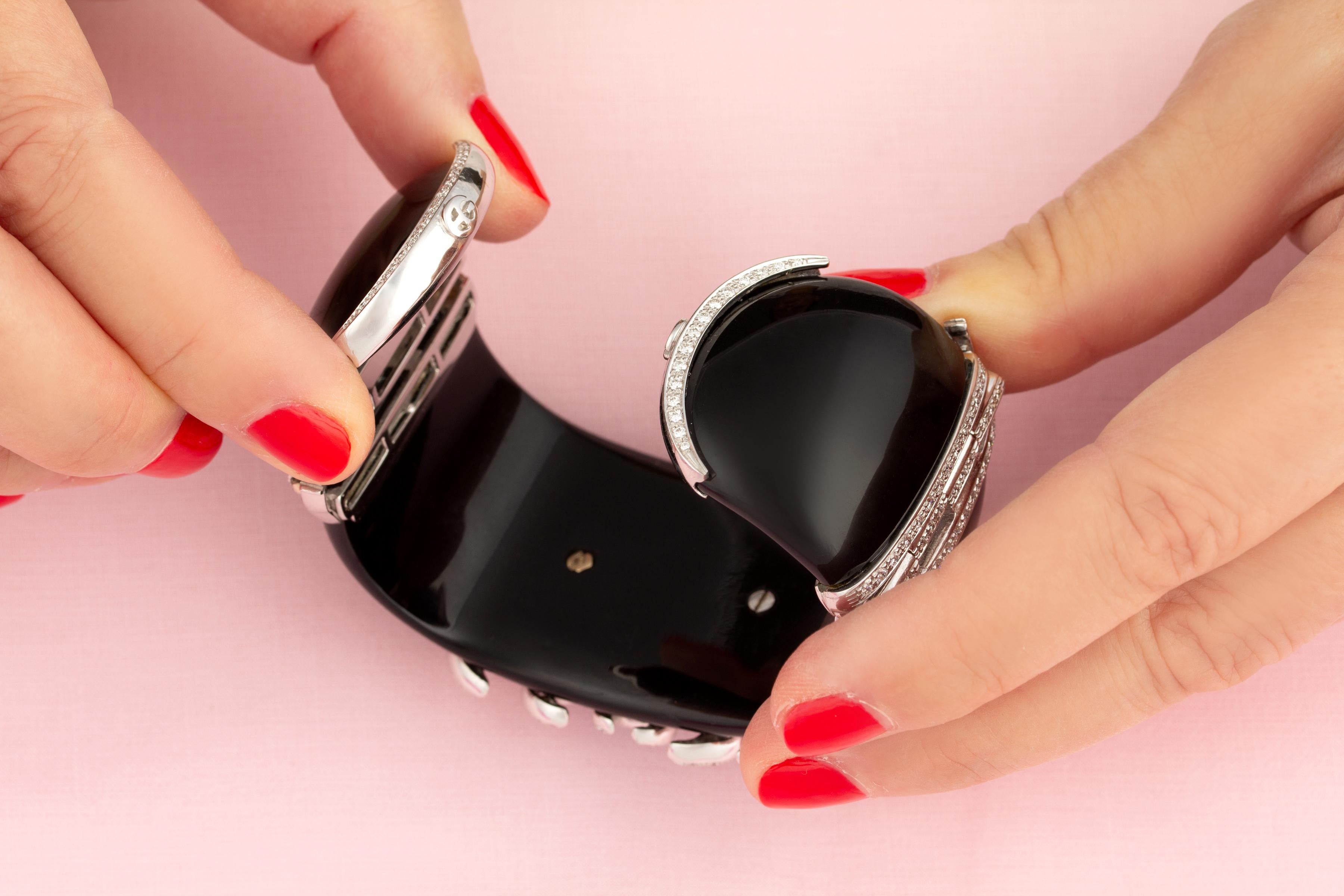 Ella Gafter Cancer Zodiac Cuff Bracelet with Diamonds For Sale 2