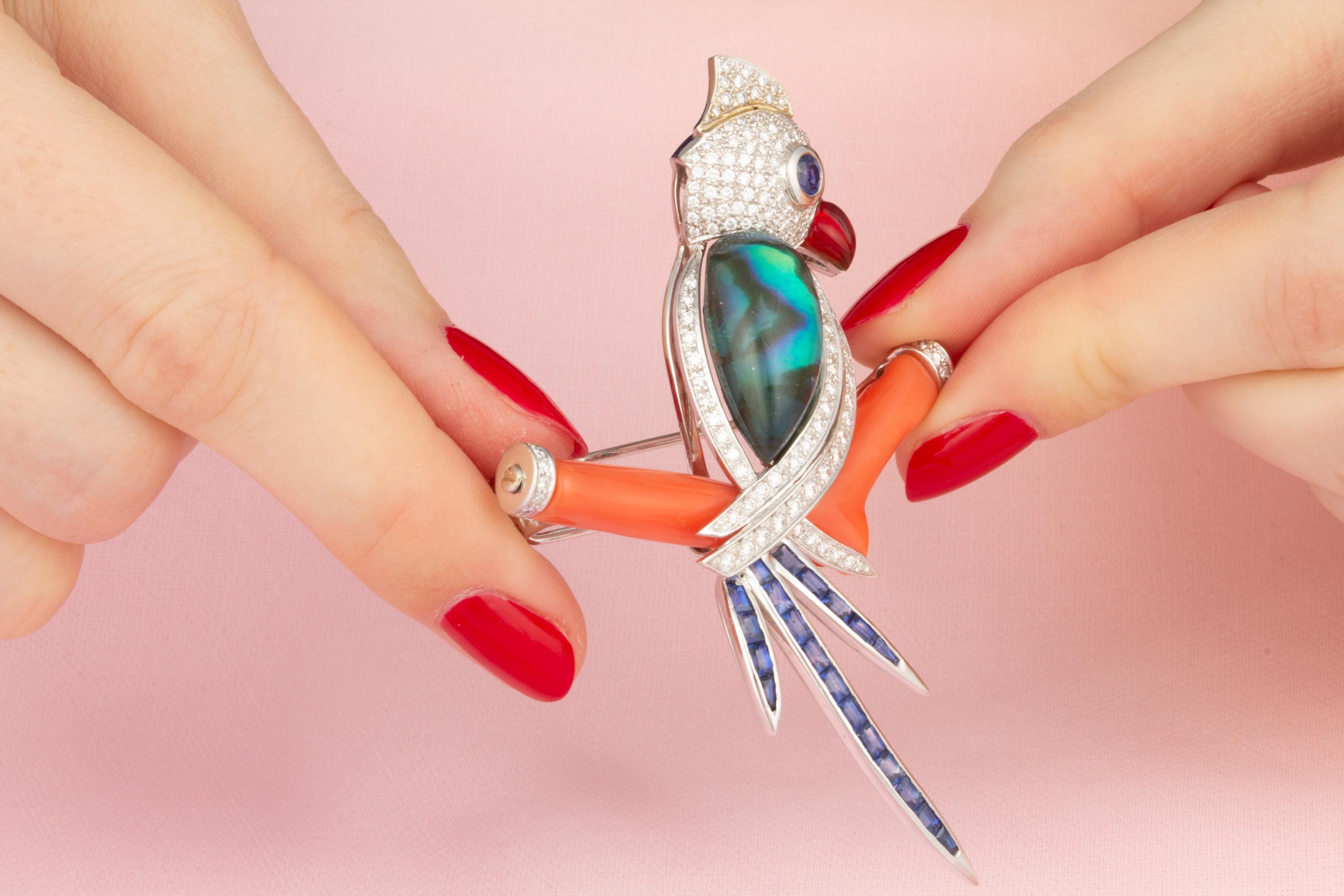 Ella Gafter Parrot Bird Diamond Brooch Pin In New Condition For Sale In New York, NY