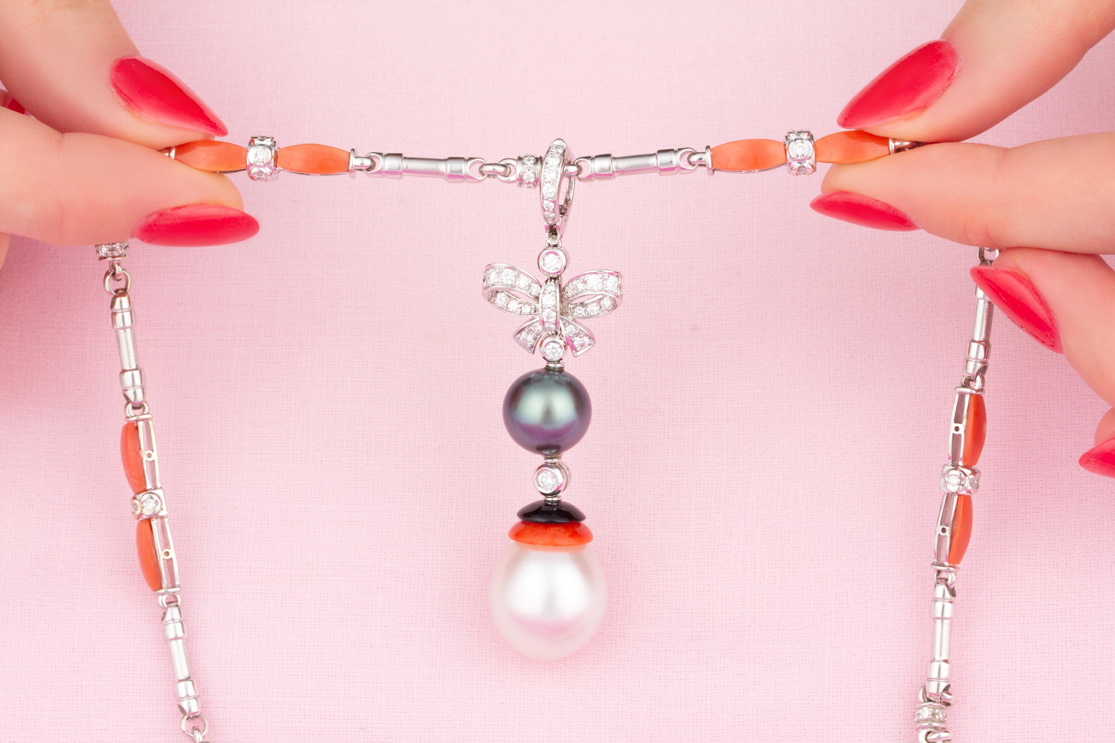 Ella Gafter Art Déco Stil Diamant Perle Bogen Anhänger Halskette im Zustand „Neu“ im Angebot in New York, NY