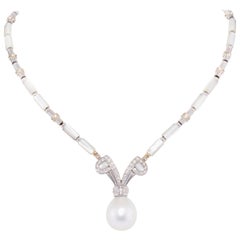 Ella Gafter Diamond Pearl Pendant Necklace
