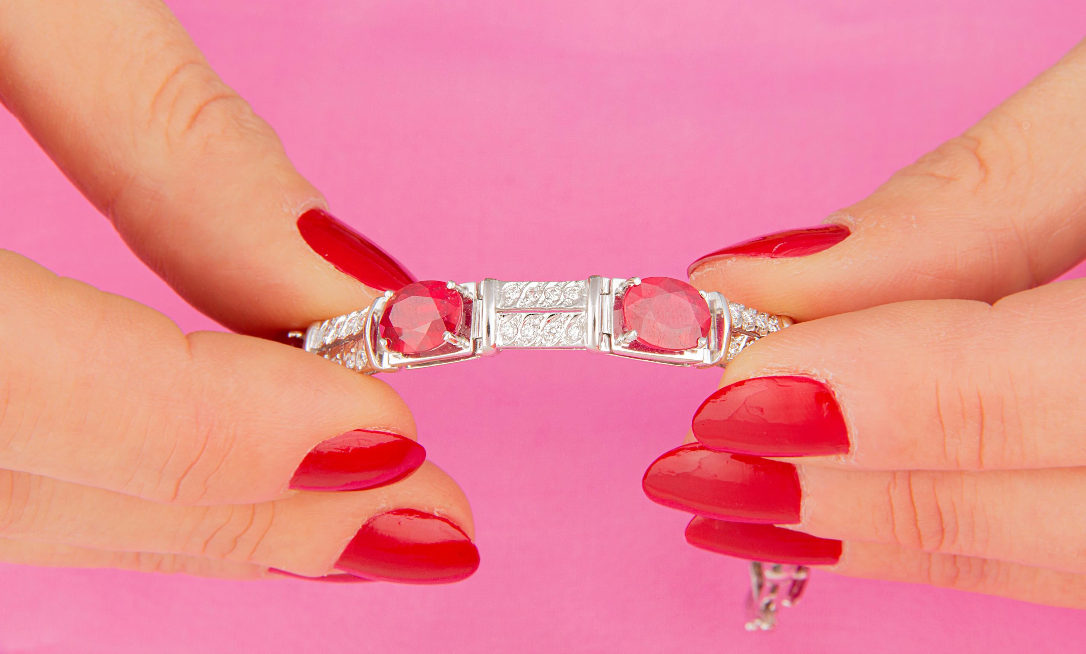 Ella Gafter Diamond Ruby Bracelet In New Condition For Sale In New York, NY