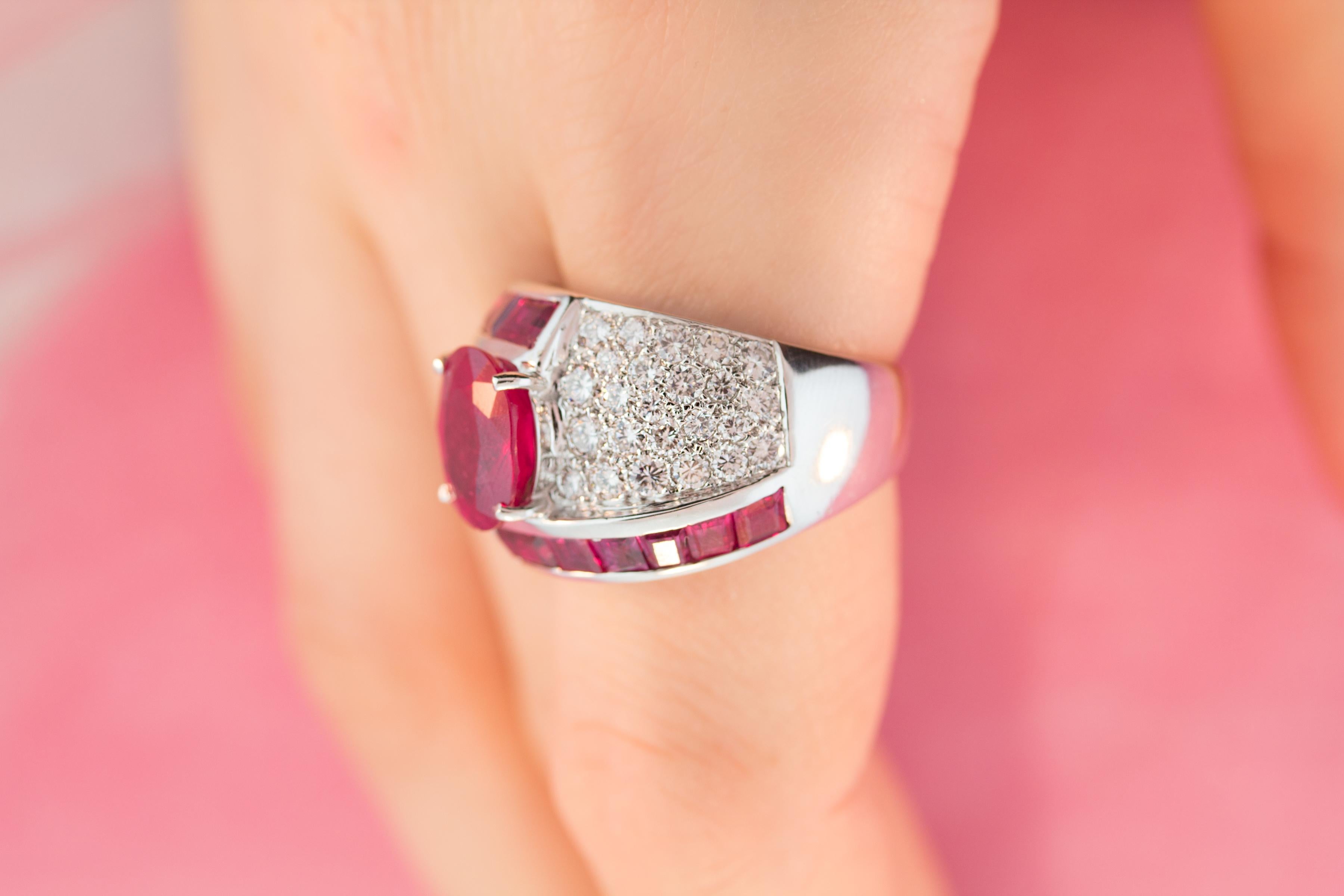 Ella Gafter Diamond Ruby Cocktail Ring In New Condition For Sale In New York, NY