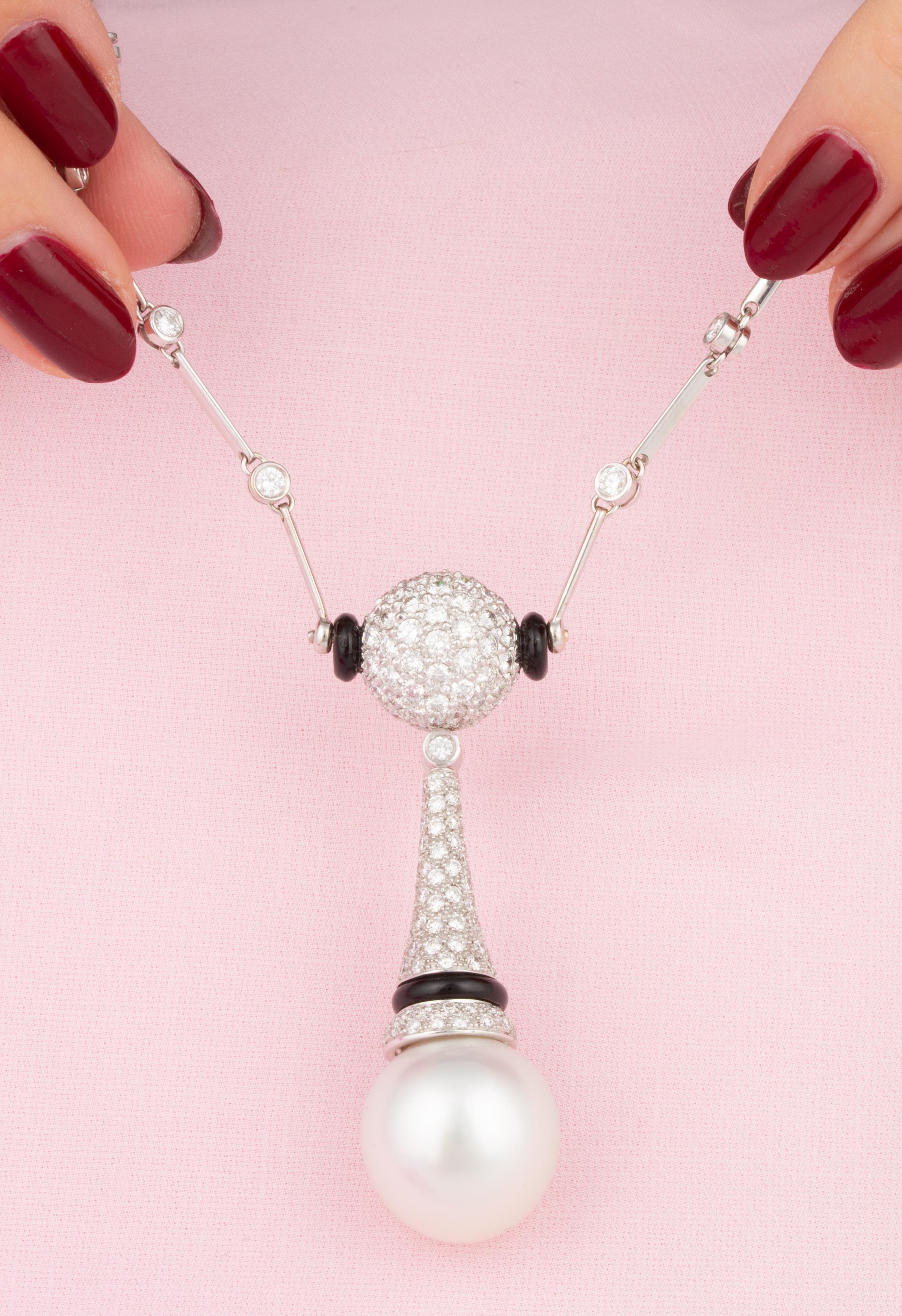 Taglio brillante Collana di diamanti, perle e onice Art Déco Design/One di Ella Gafter in vendita