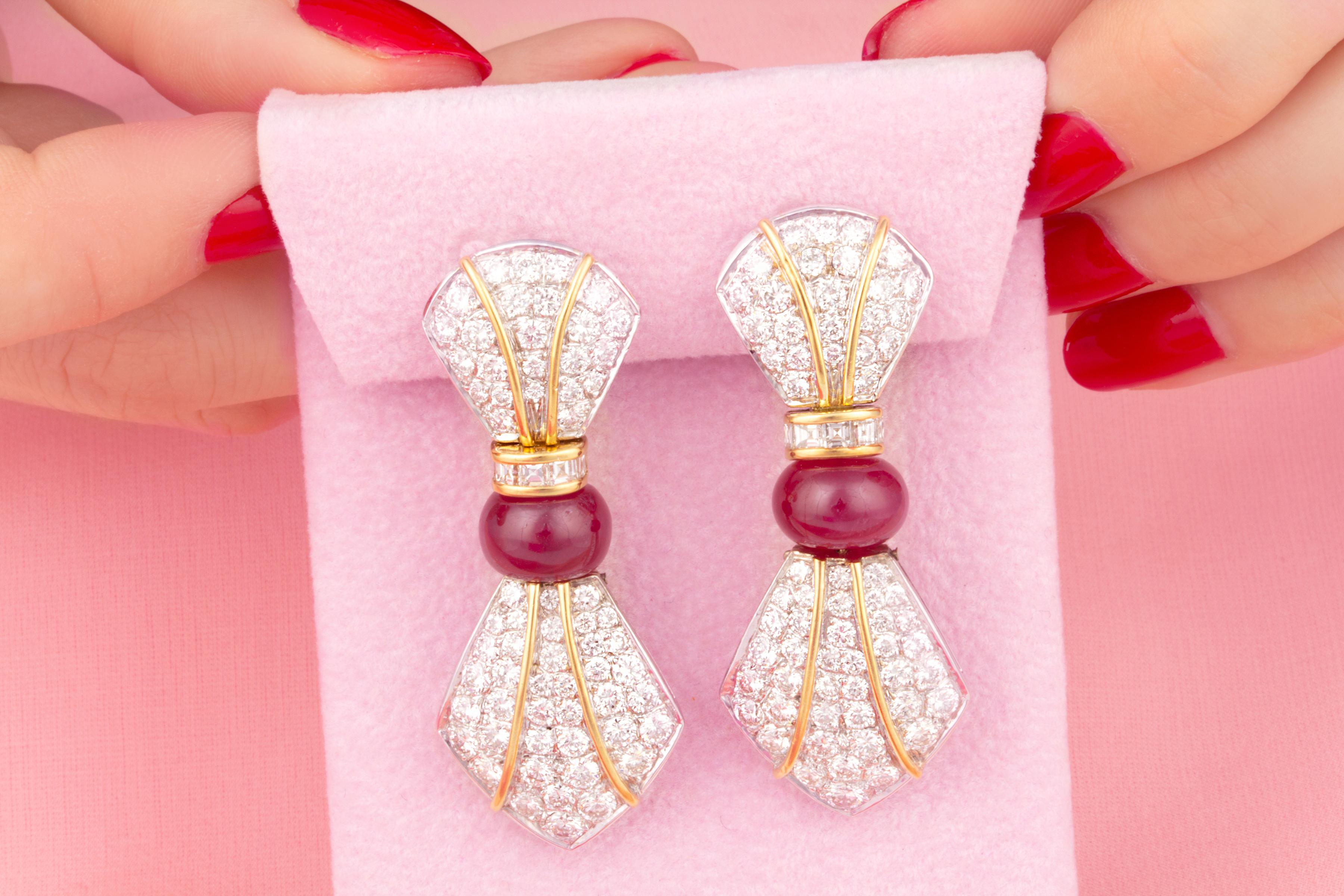 Artist Ella Gafter Diamond White Gold Drop Earrings For Sale
