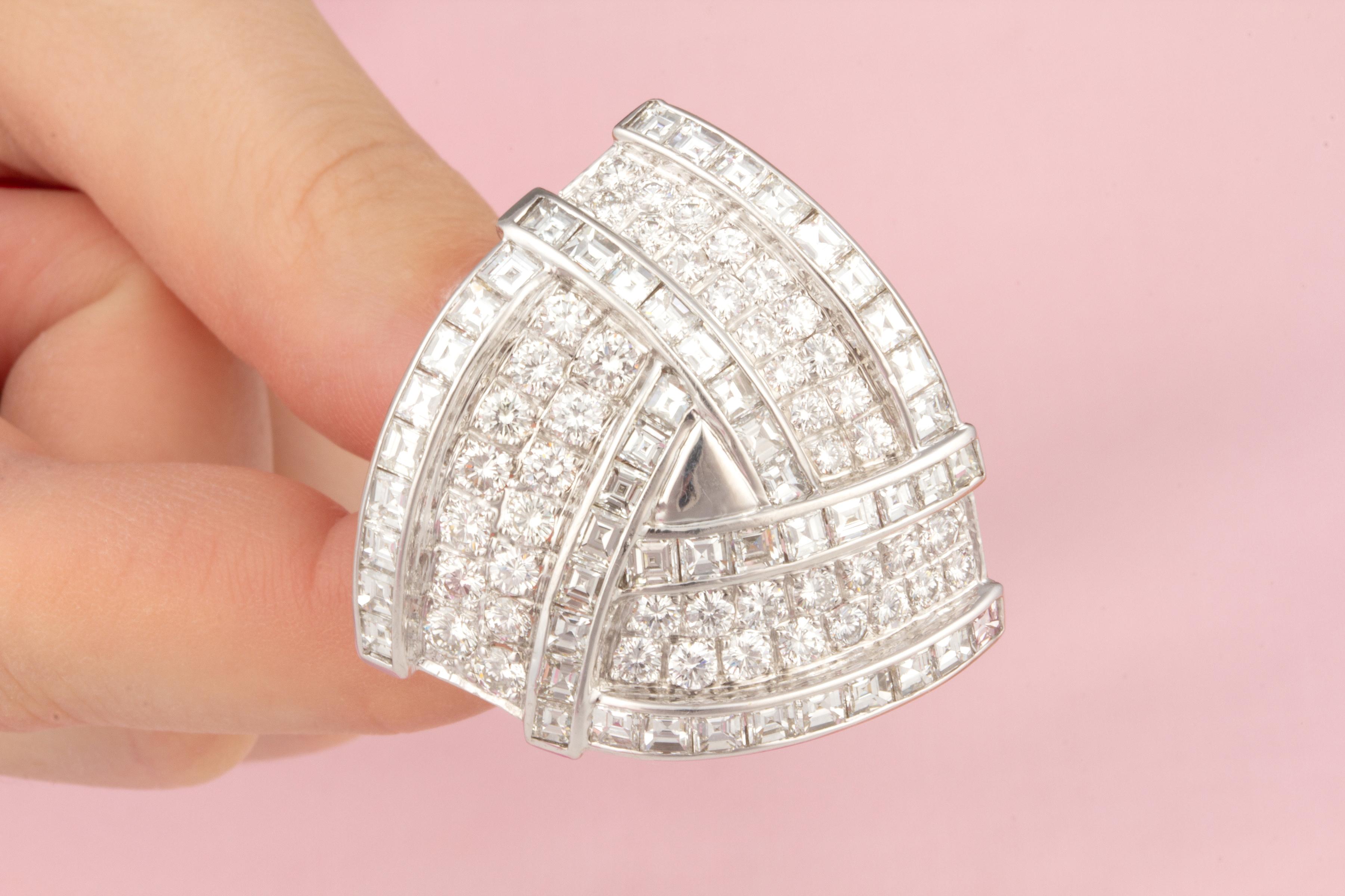 Ella Gafter Diamond White Gold Earrings  For Sale 2
