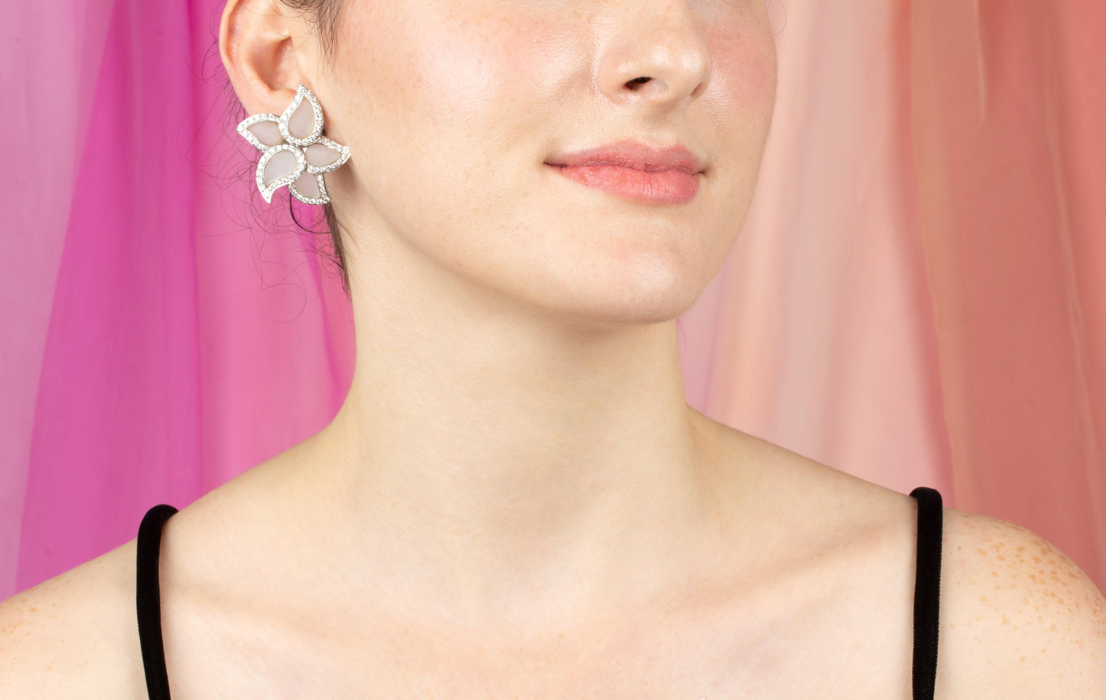 Ella Gafter Diamant-Weißgold-Stern-Ohrringe  (Brillantschliff) im Angebot