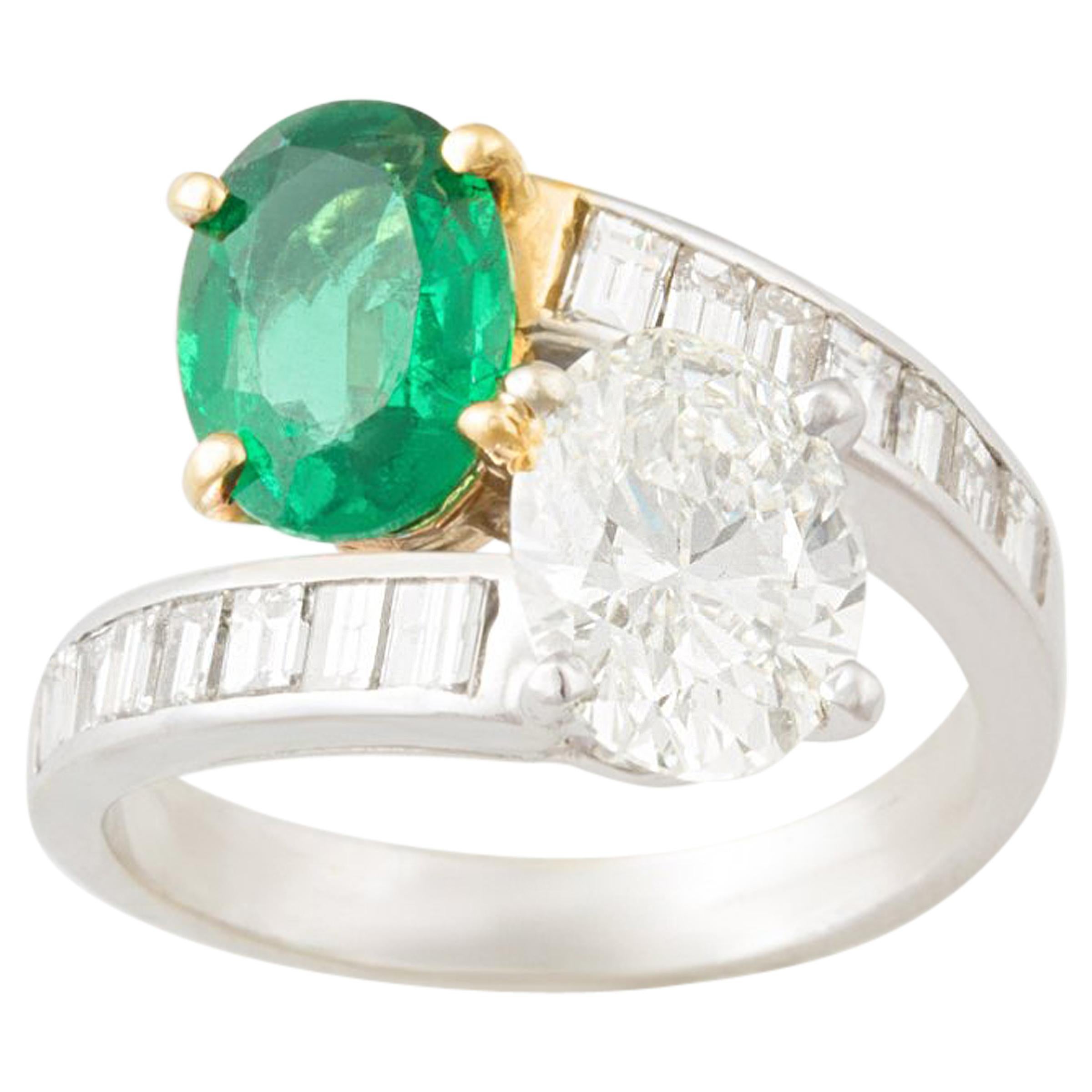 Ella Gafter Emerald Diamond Crossover Ring For Sale