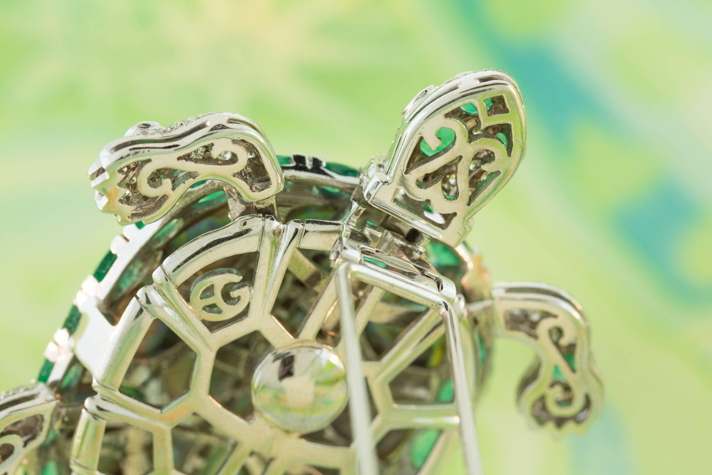 Ella Gafter Turtle Brooch Diamond Emerald   For Sale 7