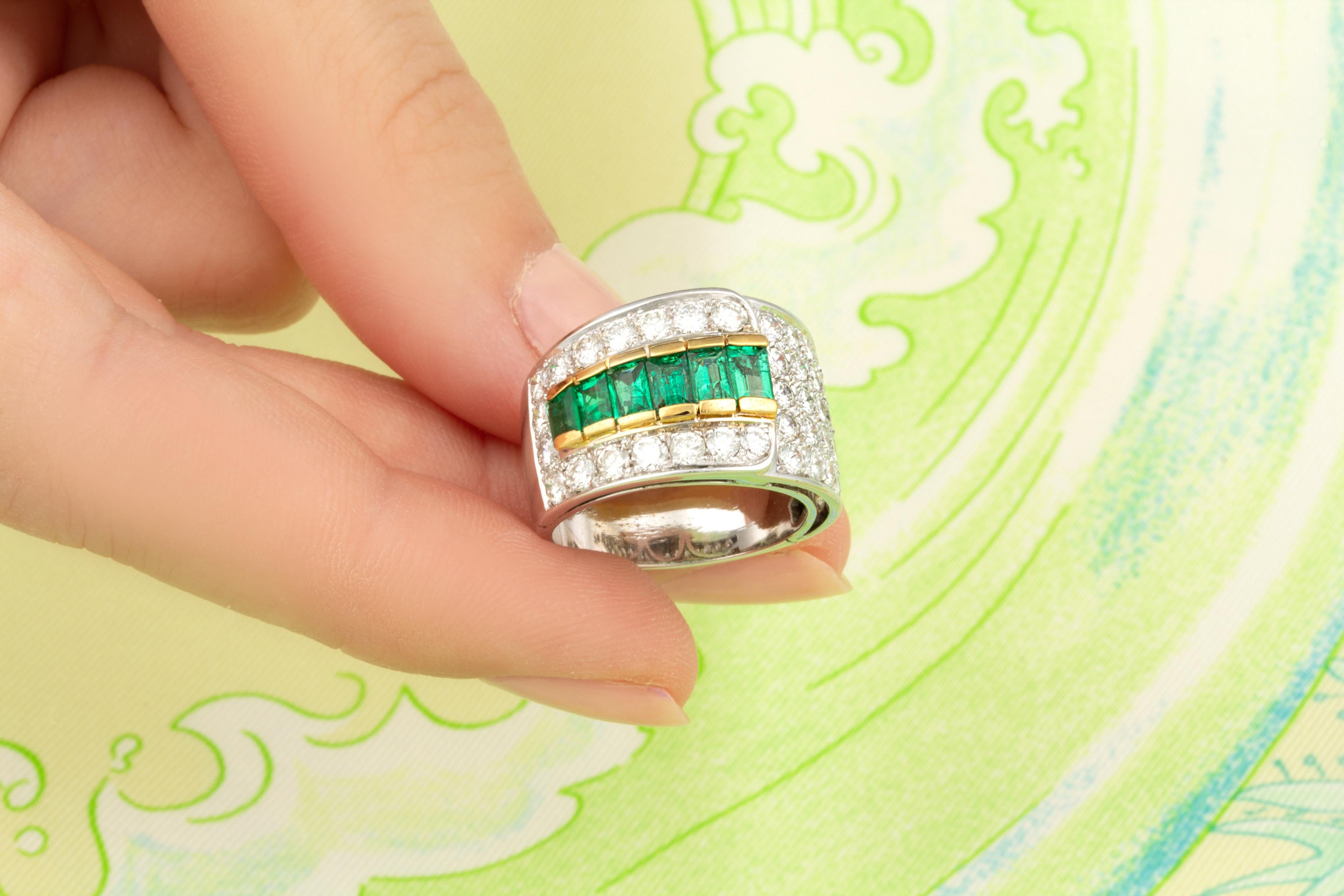 Ella Gafter Emerald Diamond Band Ring In New Condition For Sale In New York, NY