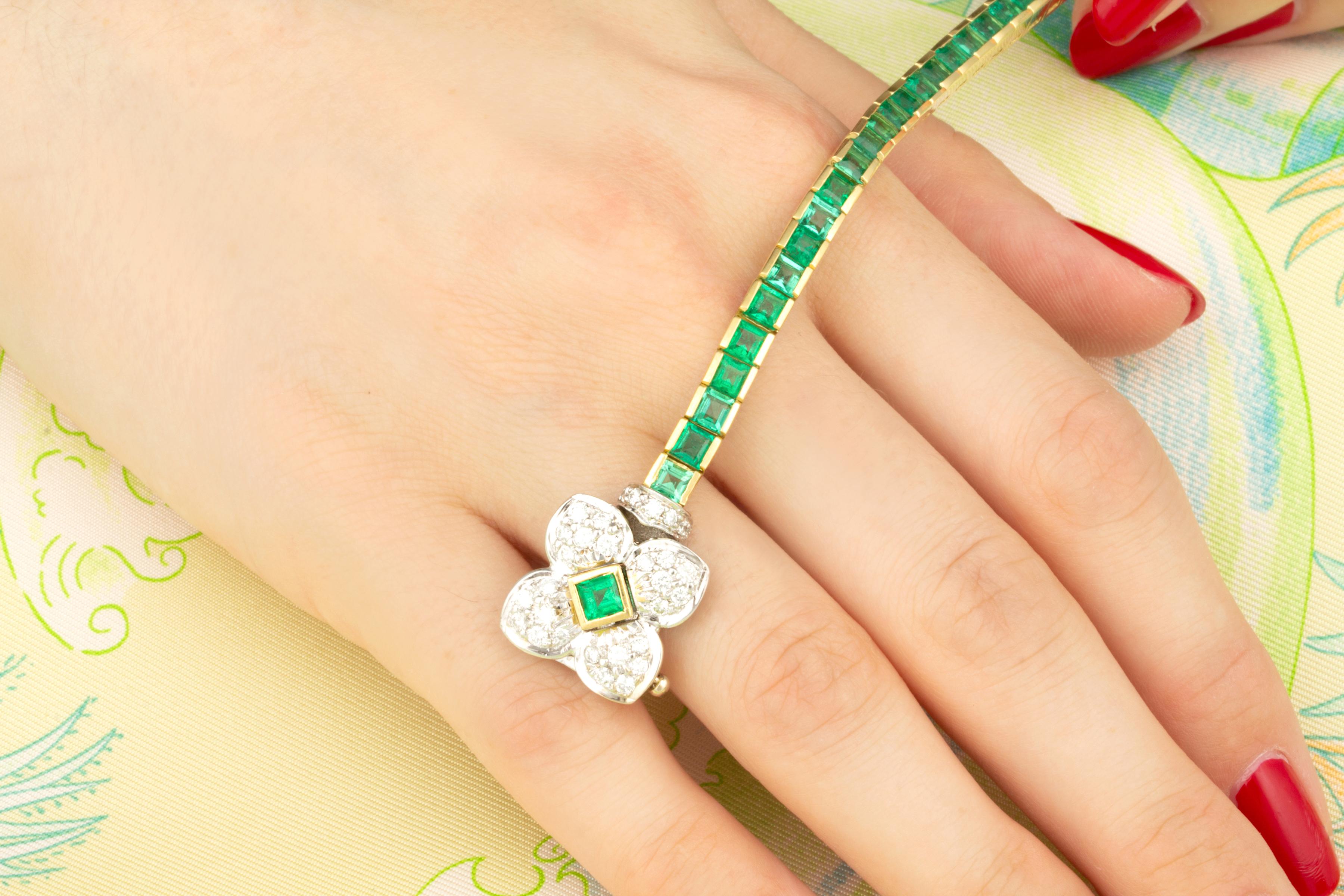 Armband mit Smaragd und Diamanten entworfen von Ella Gafter (Künstler*in) im Angebot