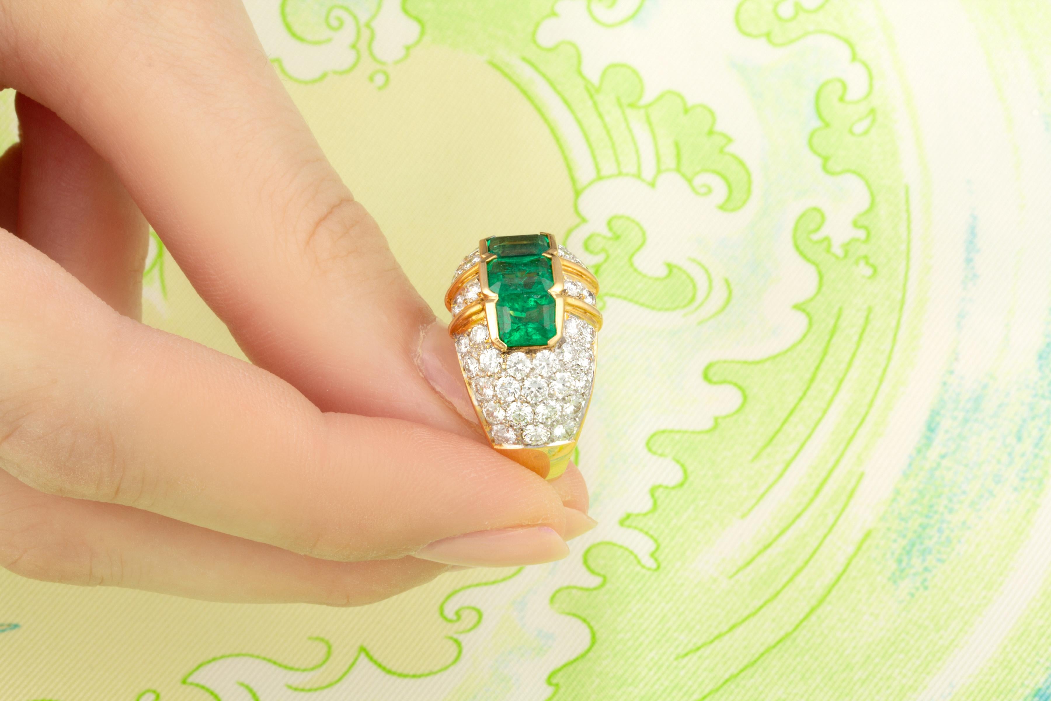 Women's Ella Gafter Emerald Diamond Dome Ring For Sale