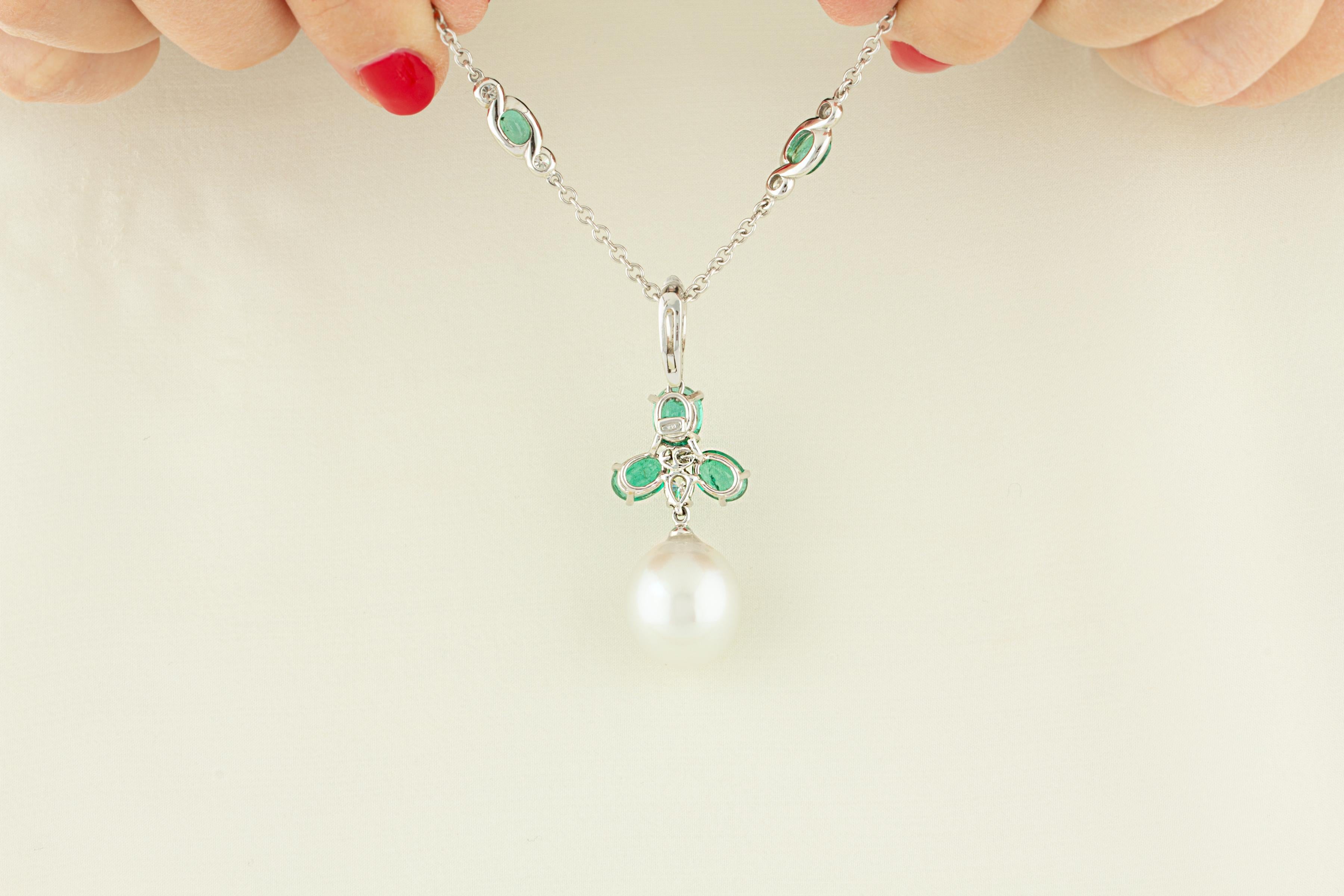 Brilliant Cut Ella Gafter Emerald Diamond Pearl Pendant Necklace For Sale