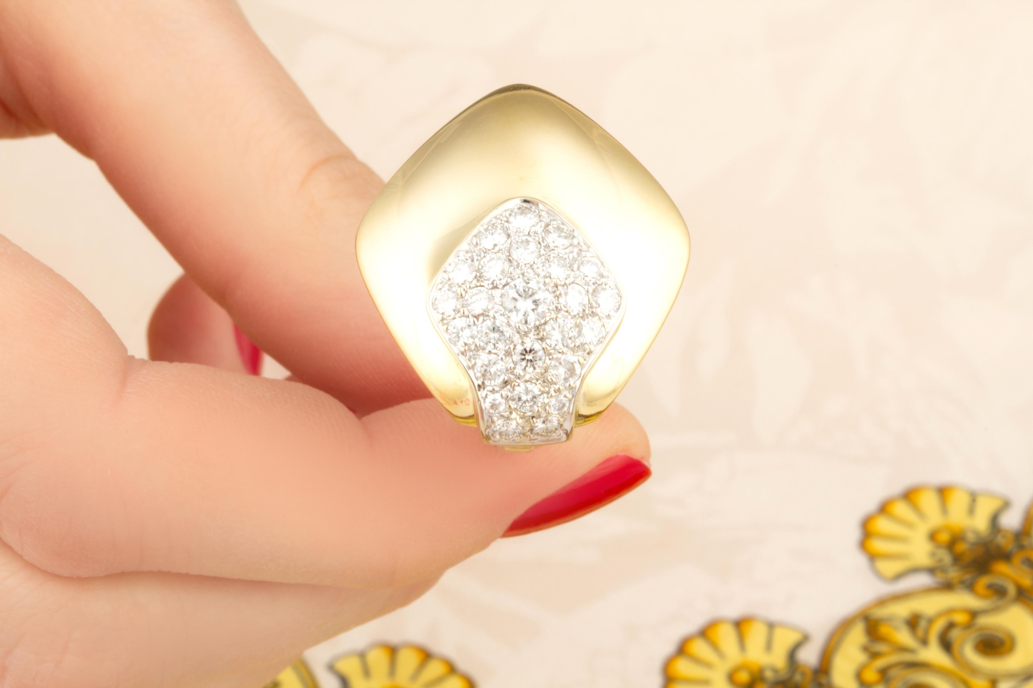Women's Ella Gafter Gold Diamond Clip-On Earrings For Sale