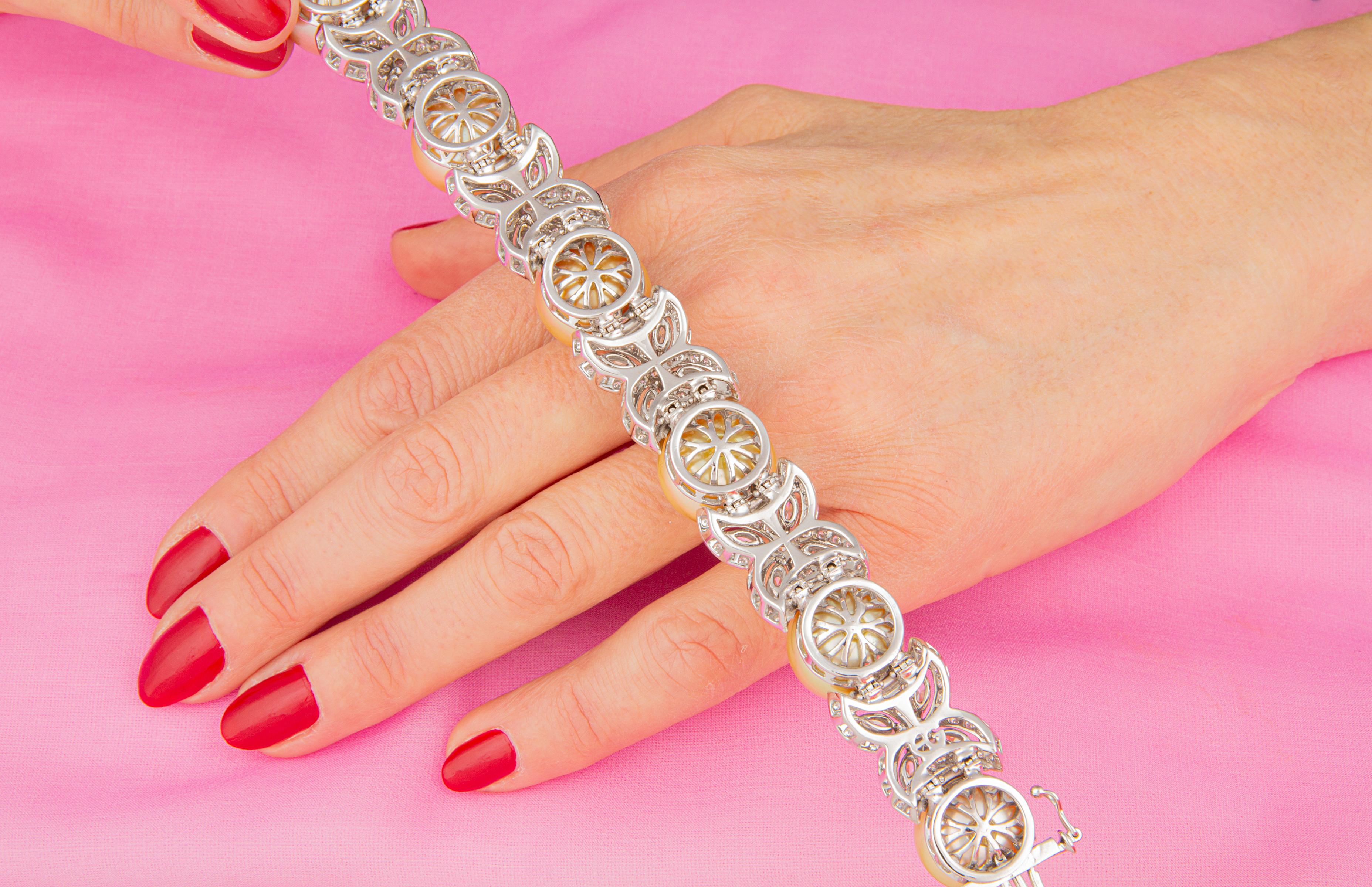 Ella Gafter Goldenes Perlen-Diamant-Manschettenarmband Damen im Angebot