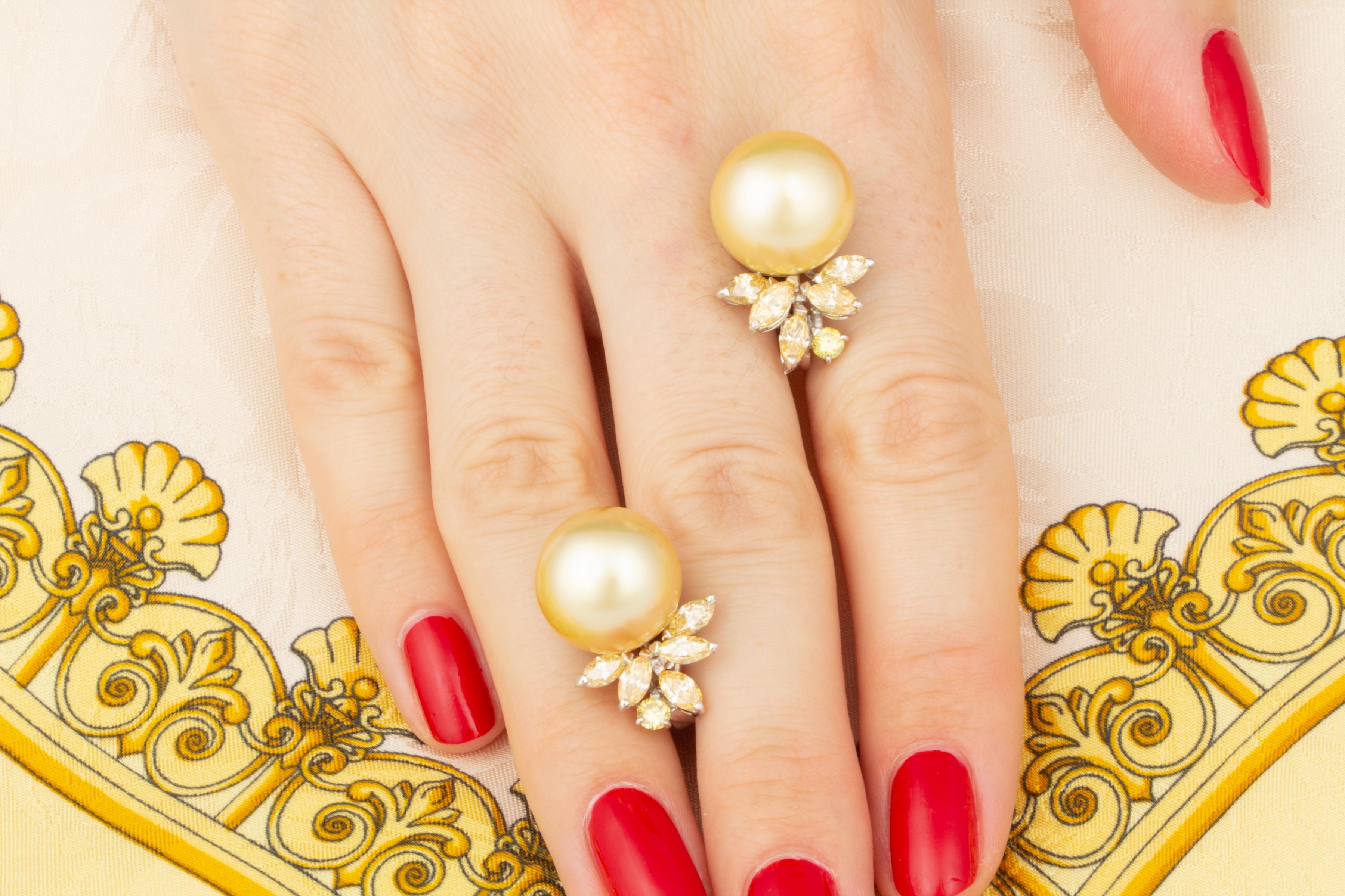 Ella Gafter Golden Pearl Fancy Diamond Earrings (Tropfenschliff)