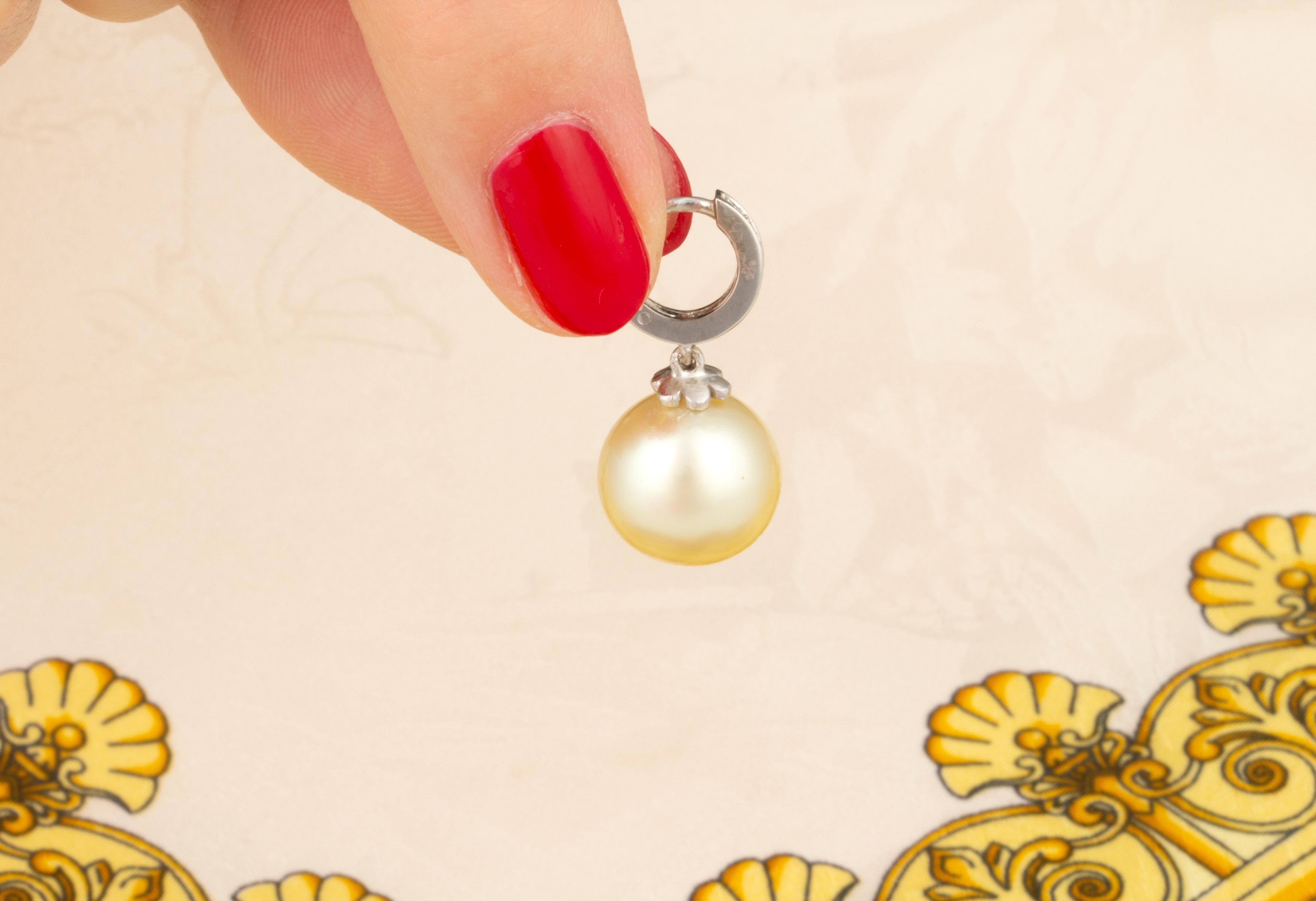 Brilliant Cut Ella Gafter Golden Pearl Diamond Earrings For Sale