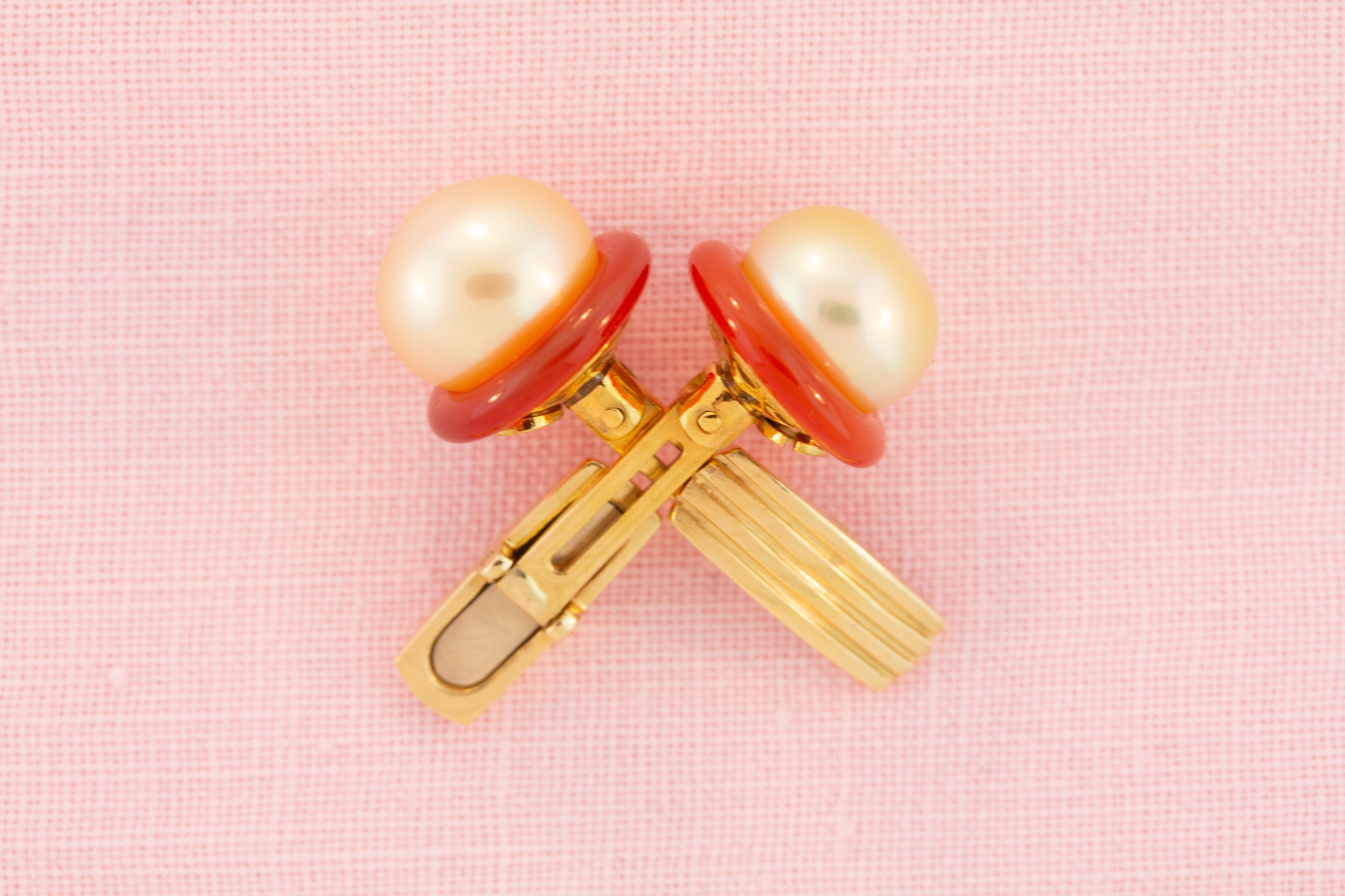 Ella Gafter Pearl Cufflinks In New Condition For Sale In New York, NY