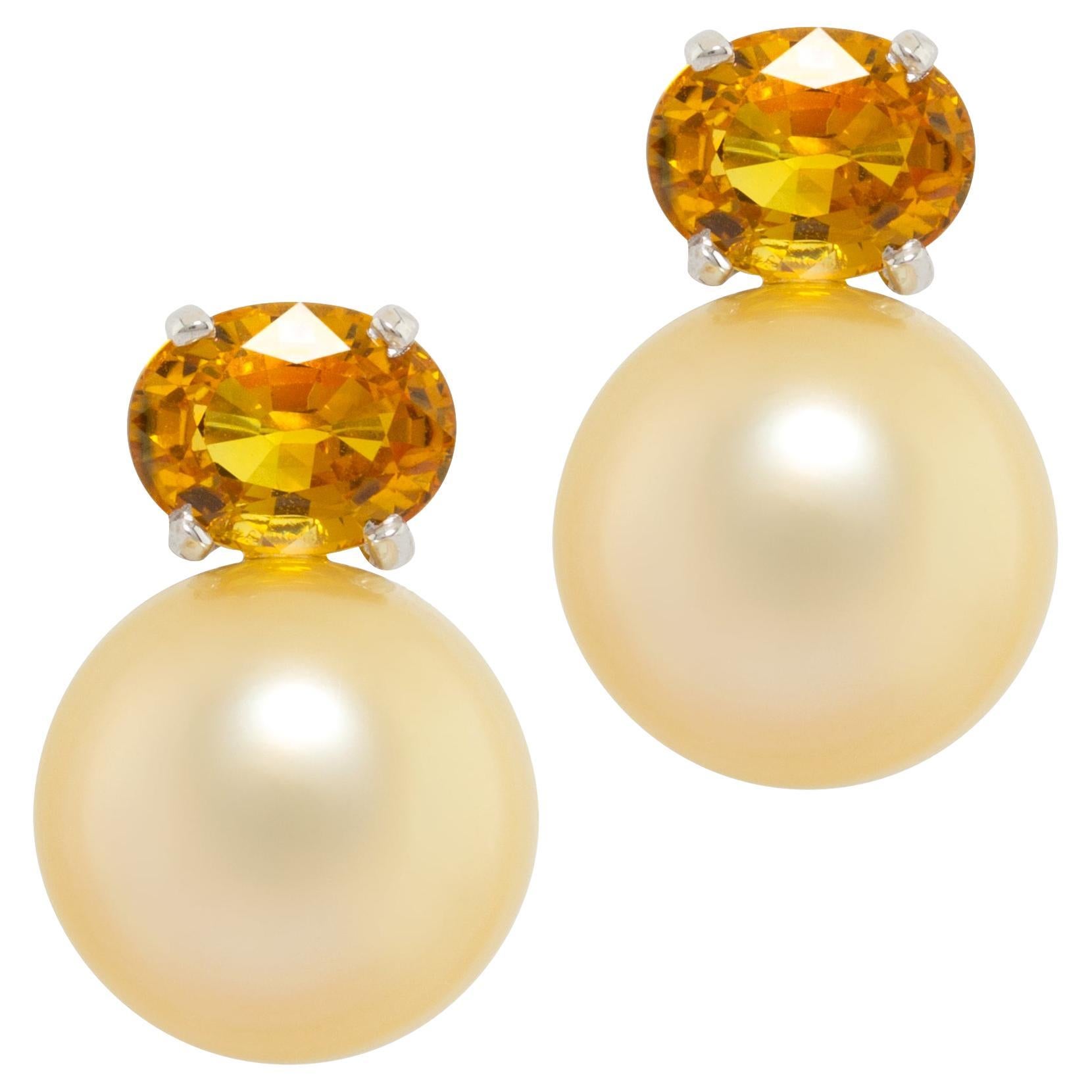 Ella Gafter Boucles d'oreilles à clip en perles d'or et saphirs jaunes en vente