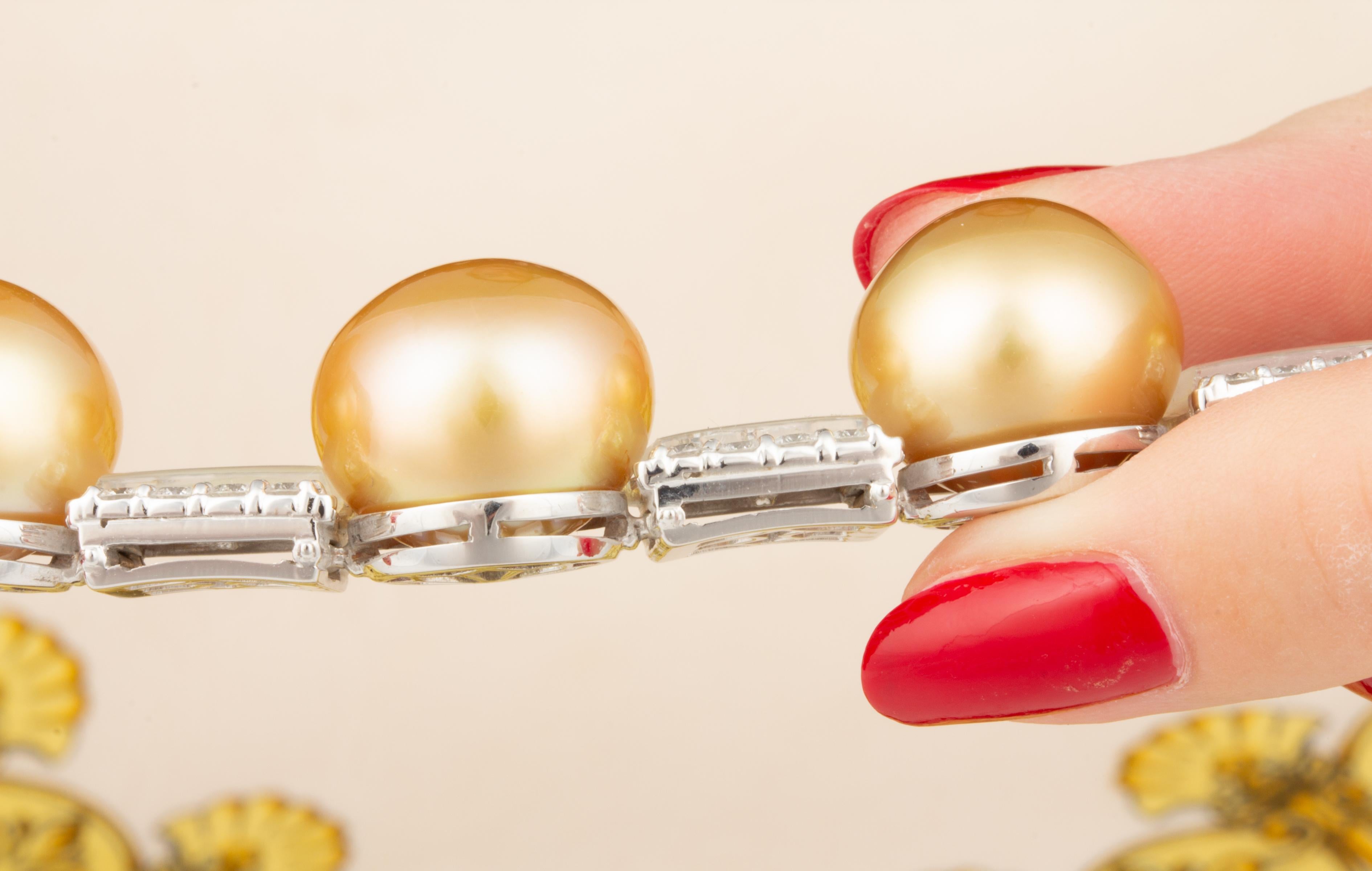 Golden South Sea Pearl and Diamond Bracelet Art Déco Design by Ella Gafter For Sale 3
