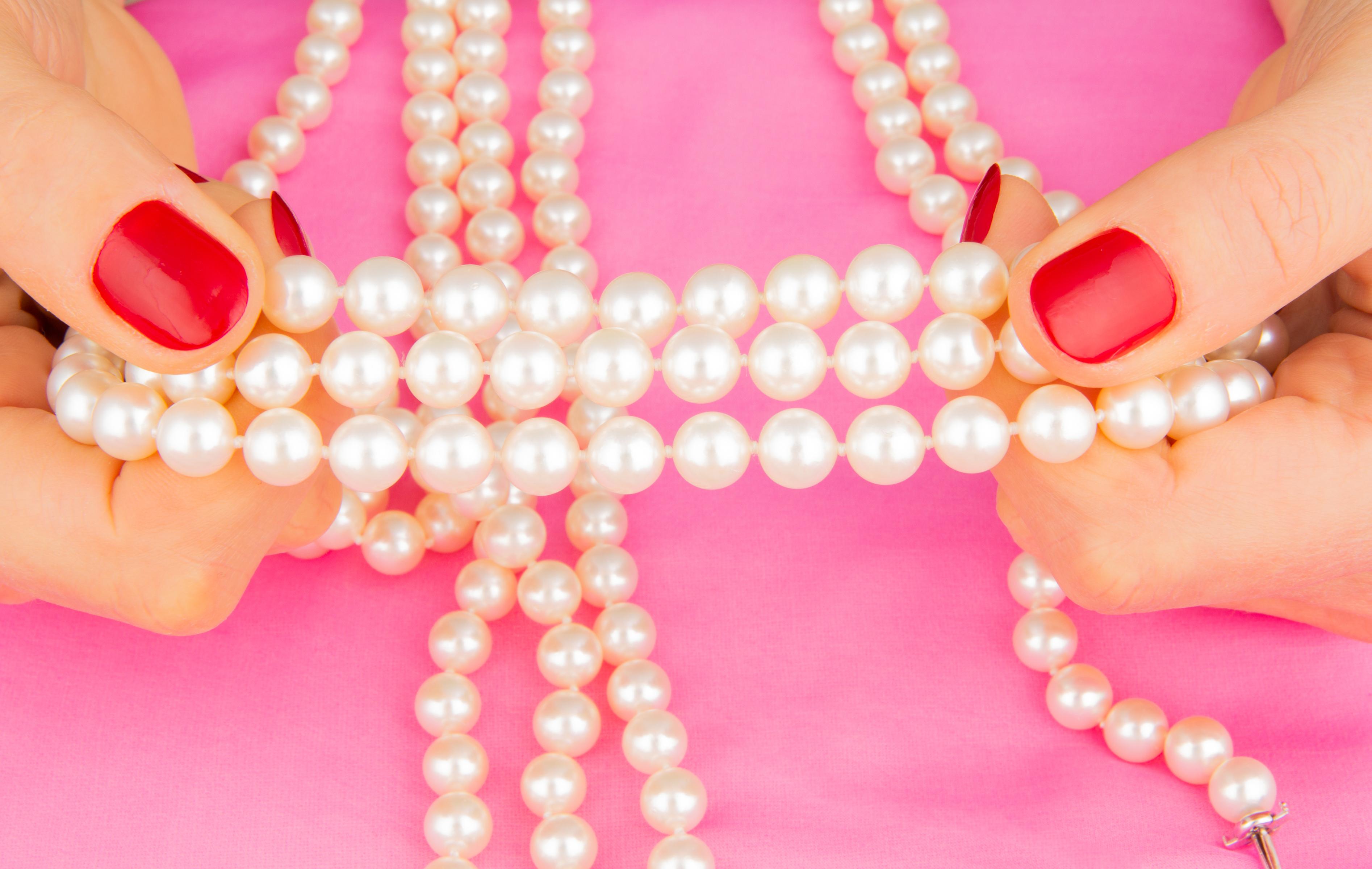 Ella Gafter Lange mehrstrangige Perlenkette im Zustand „Neu“ im Angebot in New York, NY