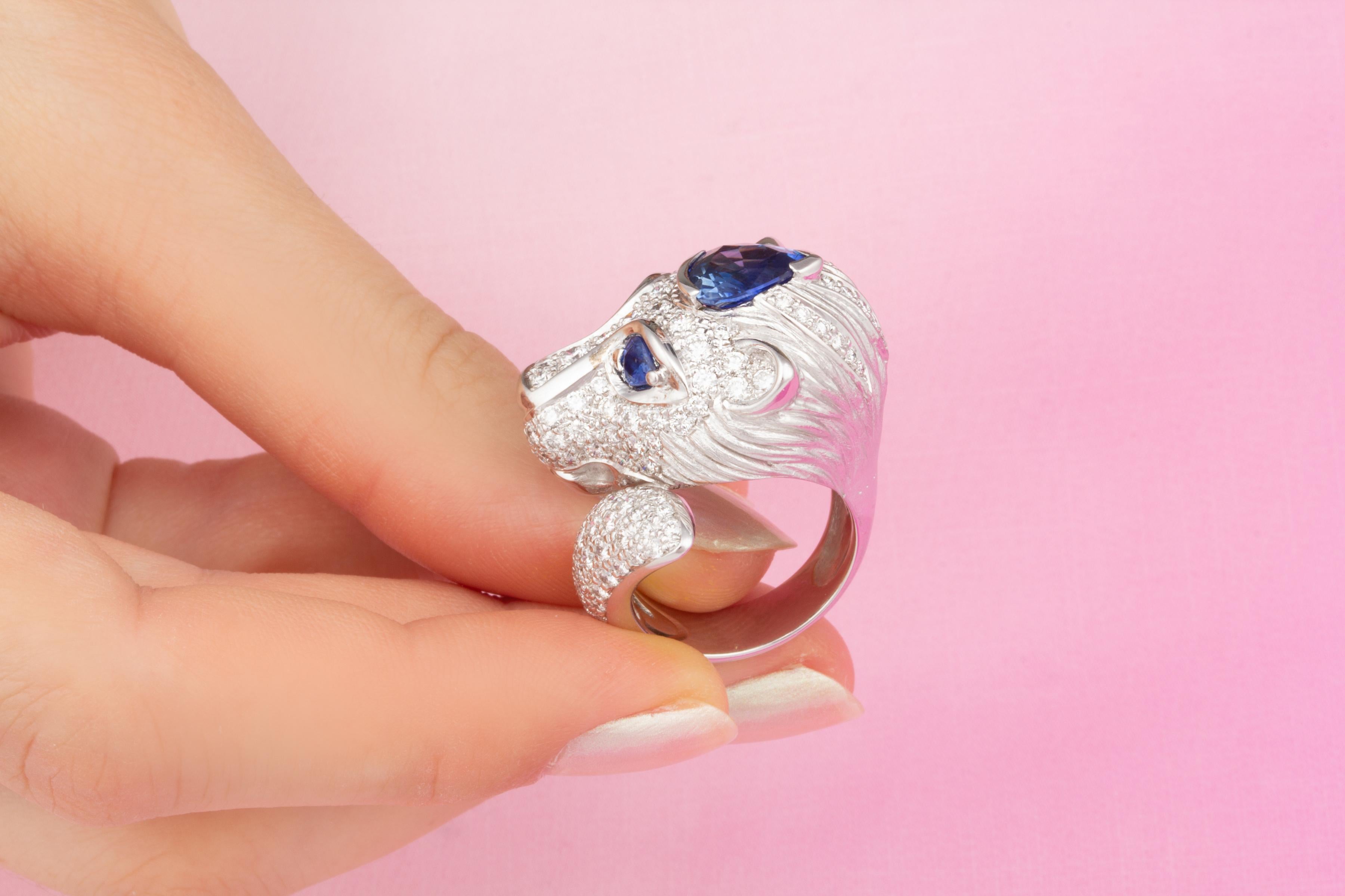 Ella Gafter Leo Diamond Zodiac Ring For Sale 4