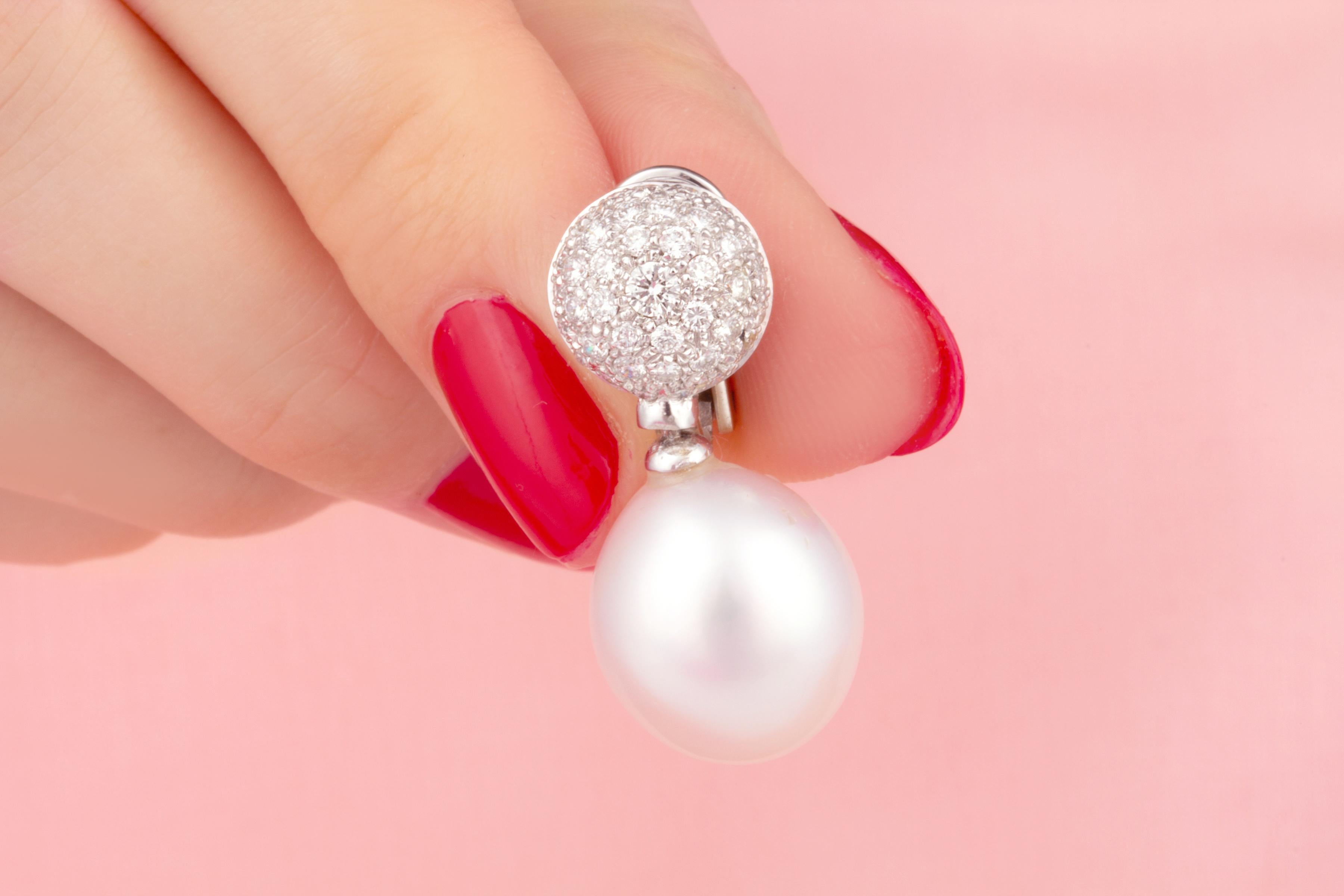 Brilliant Cut Ella Gafter Oval Pearl Diamond Drop Earrings  For Sale