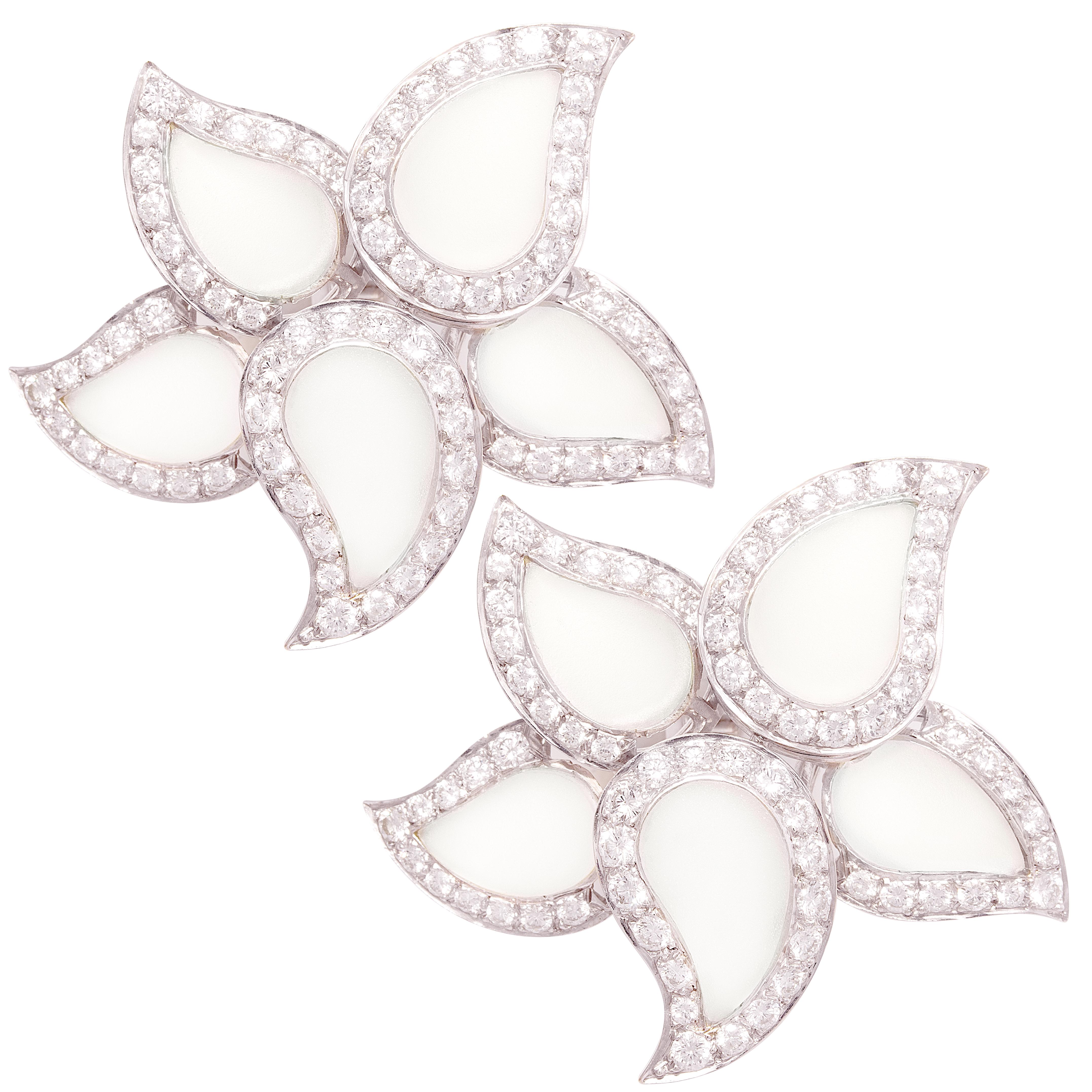 Ella Gafter Diamond White Gold Star Earrings  For Sale