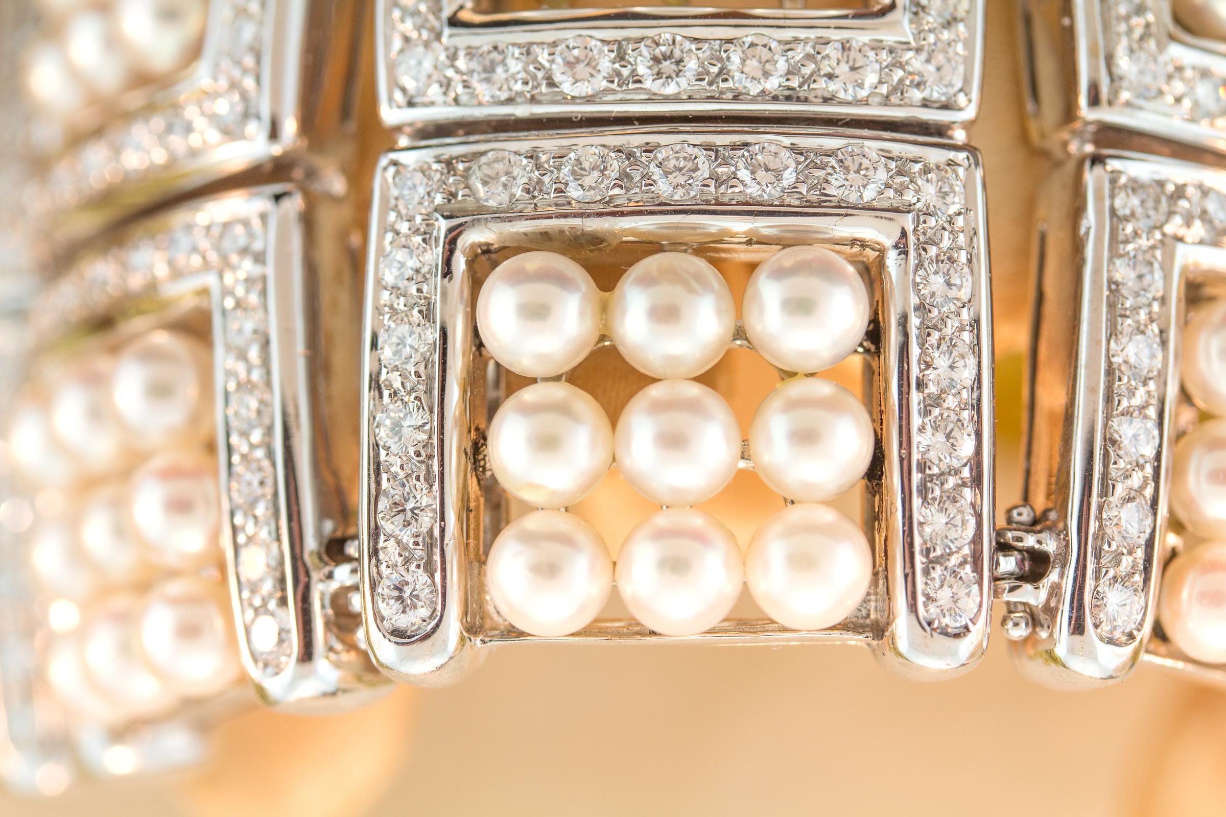 Ella Gafter Pearl Diamond Cuff Bracelet In New Condition For Sale In New York, NY