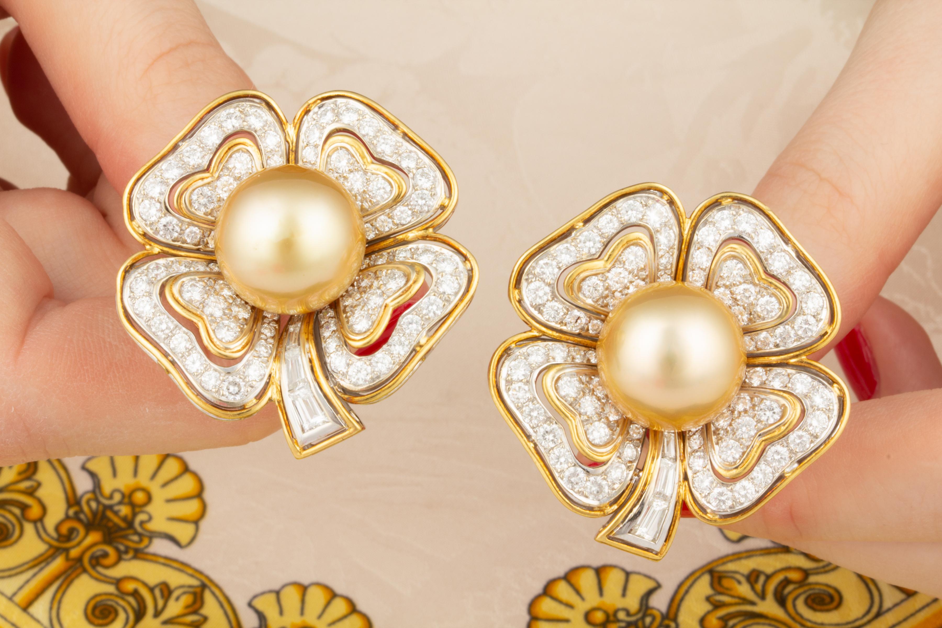 Brilliant Cut Ella Gafter 14.5mm Golden South Sea Pearl Diamond Earrings For Sale