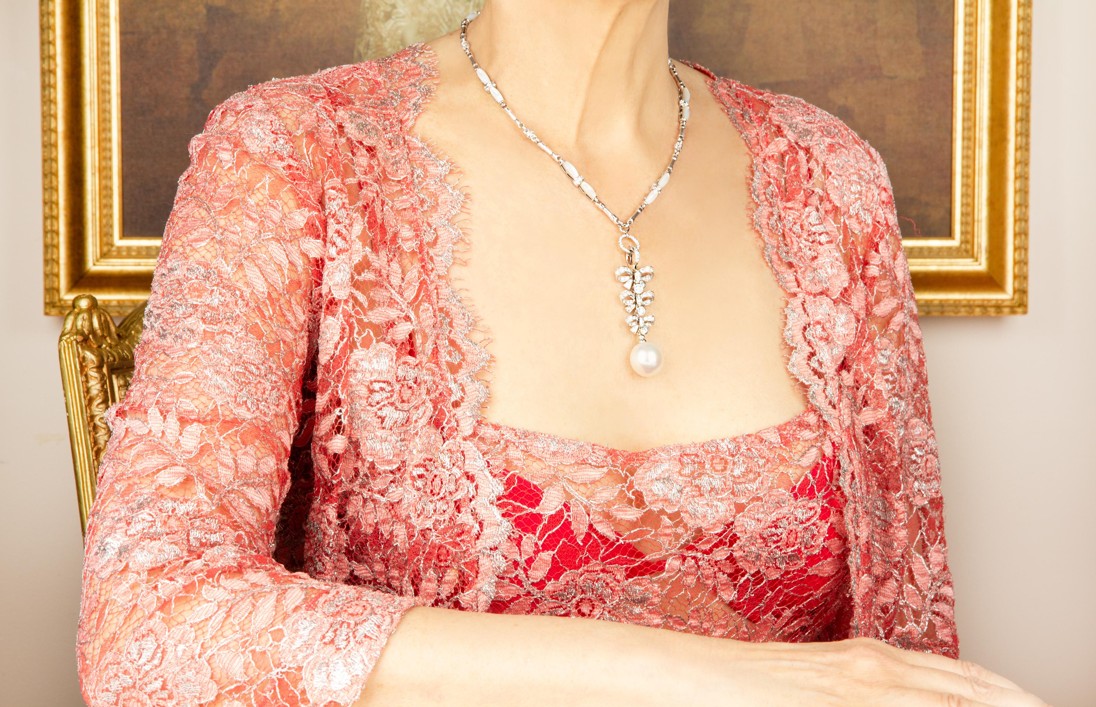 graff ribbon necklace