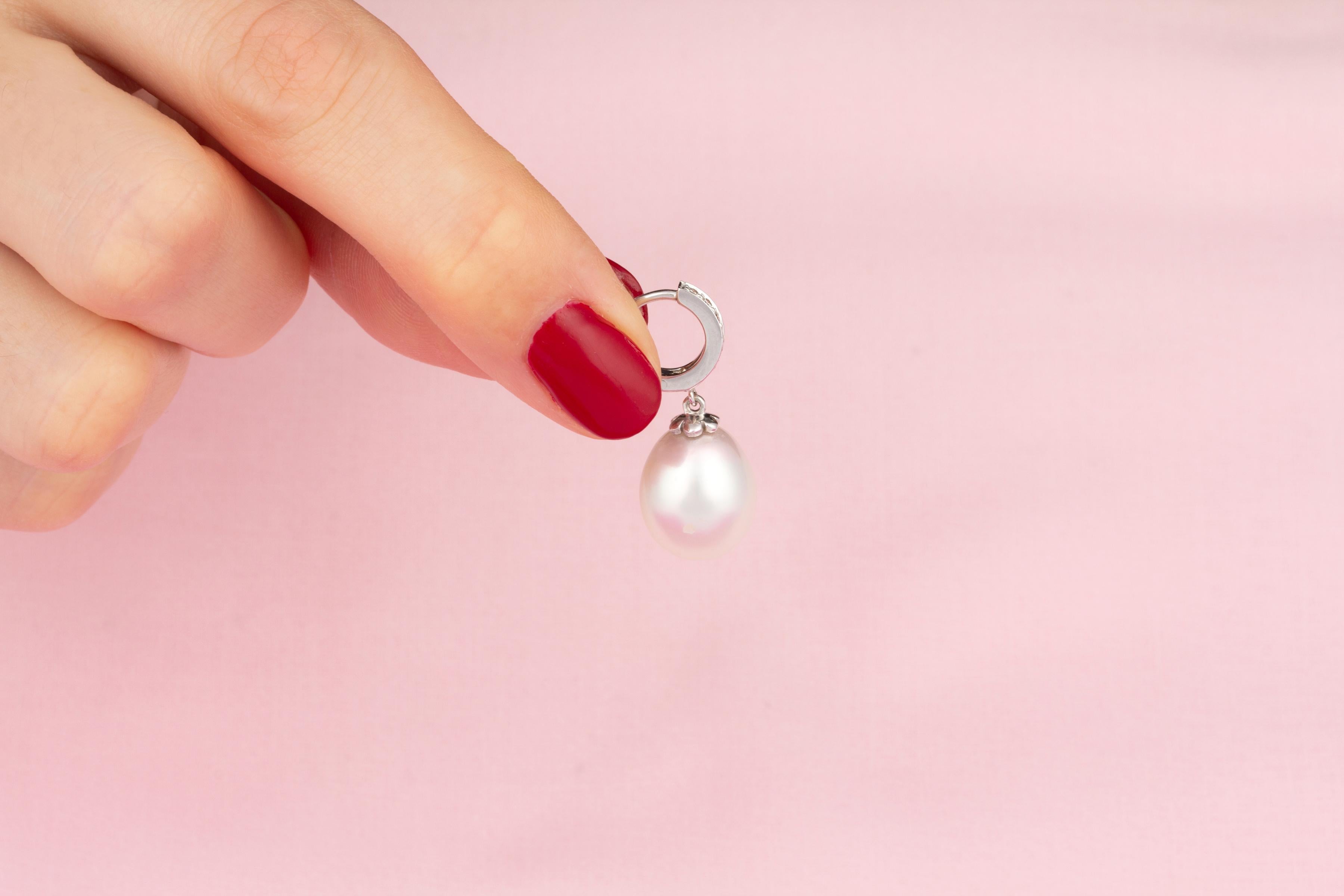 Ella Gafter - Pendants d'oreilles avec perles et diamants Neuf - En vente à New York, NY
