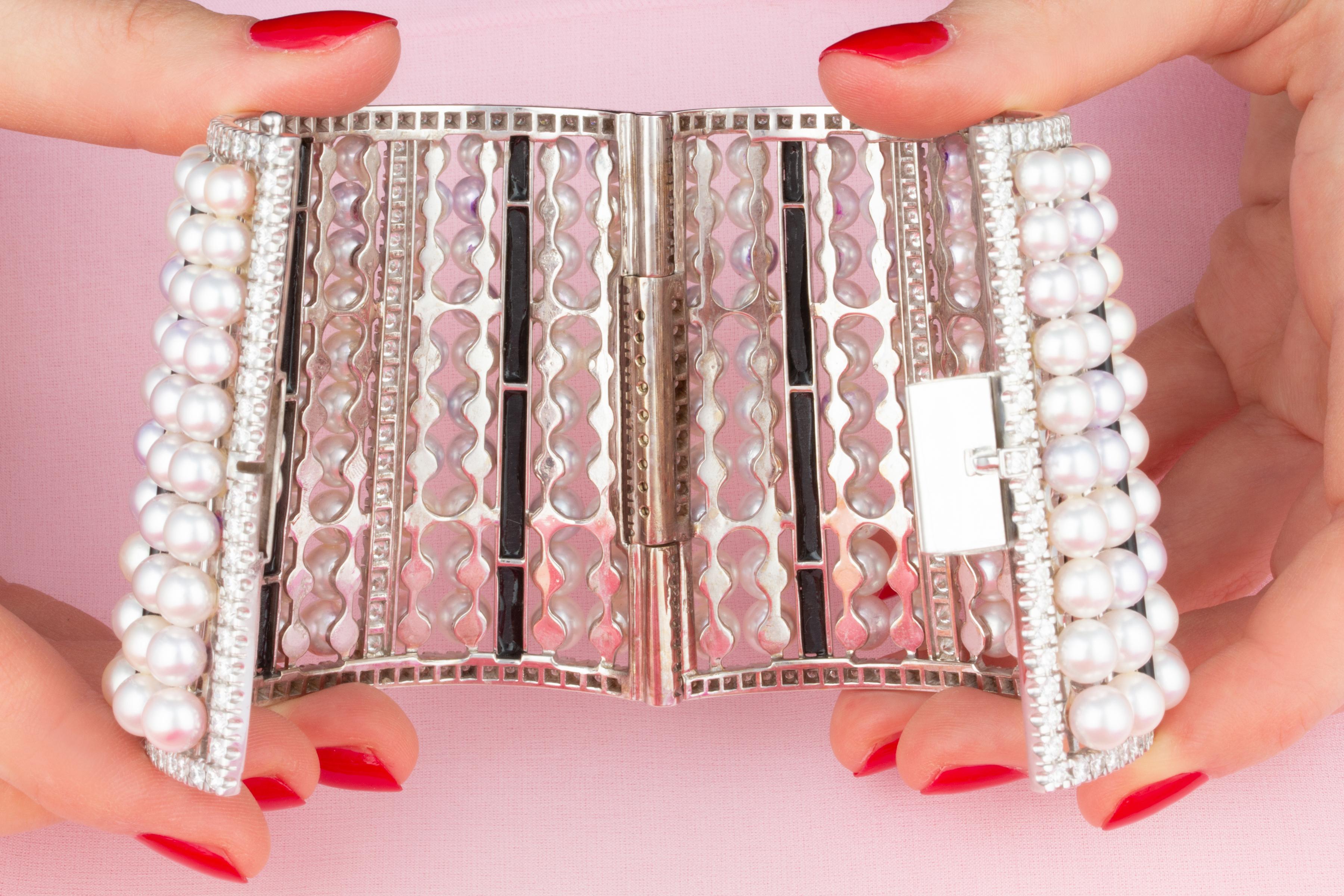 Ella Gafter Art Déco style Pearl Diamond Onyx Cuff Bracelet For Sale 3