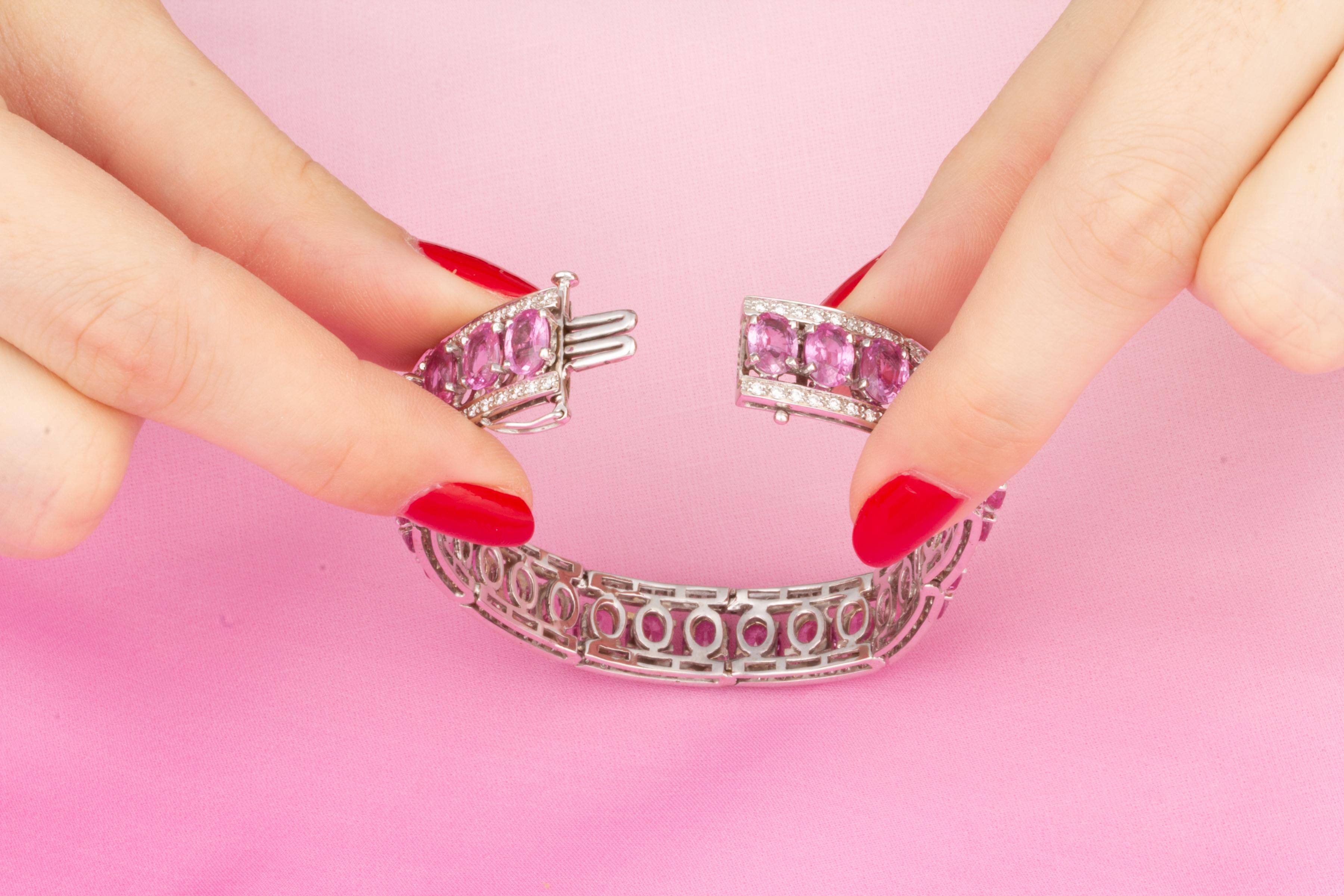 Ella Gafter Armreif mit rosa Saphiren und Diamanten im Zustand „Neu“ im Angebot in New York, NY