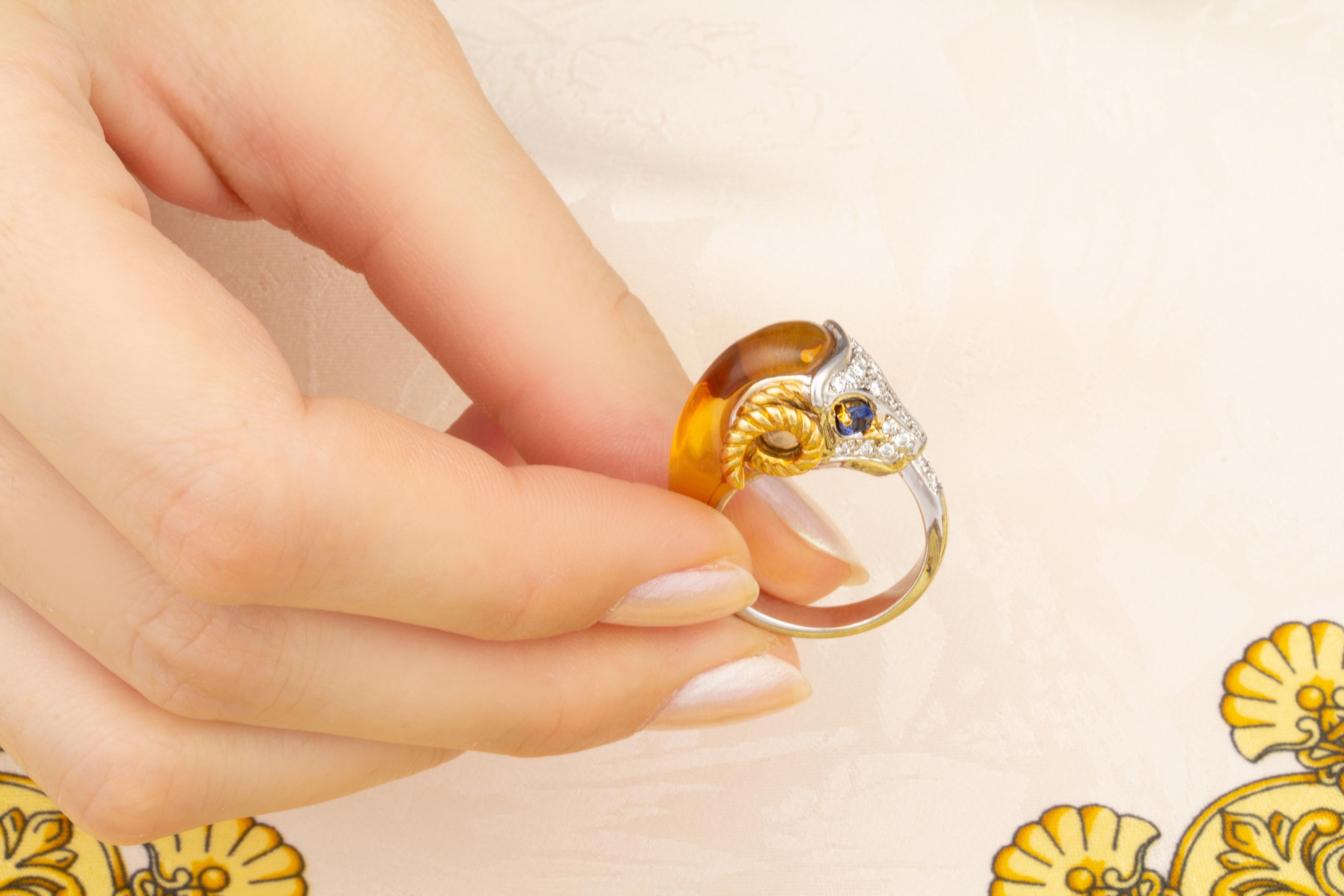 Anillo Ram Diamante Zafiro Azul Cuarzo Amarillo Diseño de Ella Gafter en venta 2