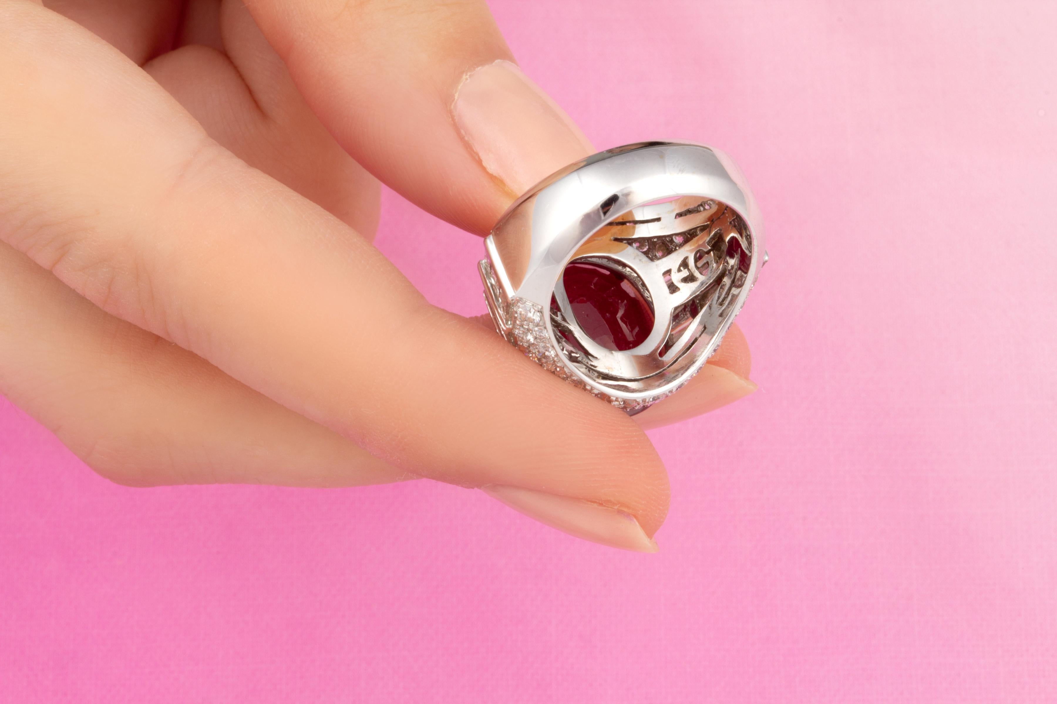 Women's or Men's Ella Gafter 9.08 Carat Ruby Diamond Ring For Sale