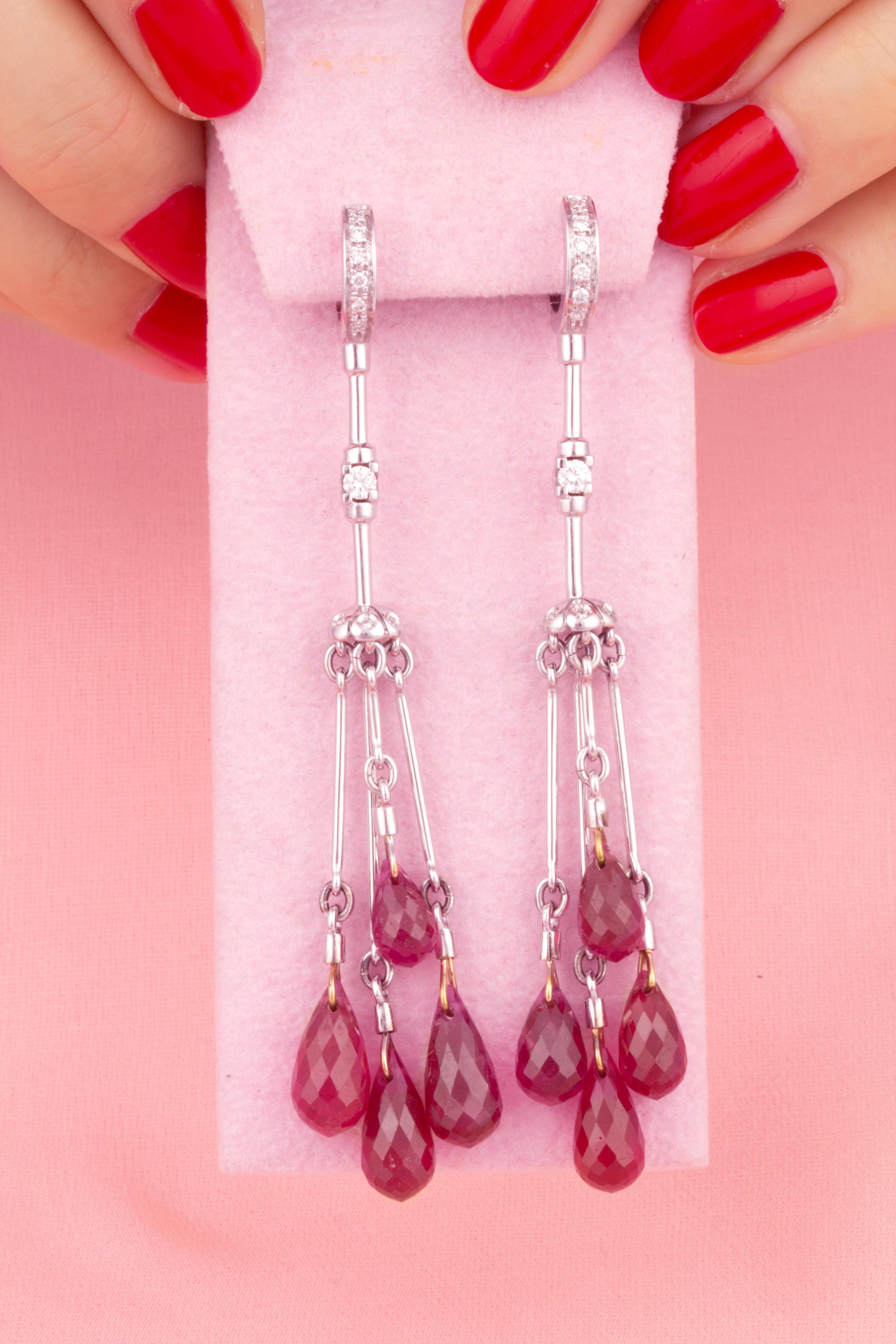 Artista Orecchini a goccia con diamanti di rubino Chandelier Design/One di Ella Gafter in vendita