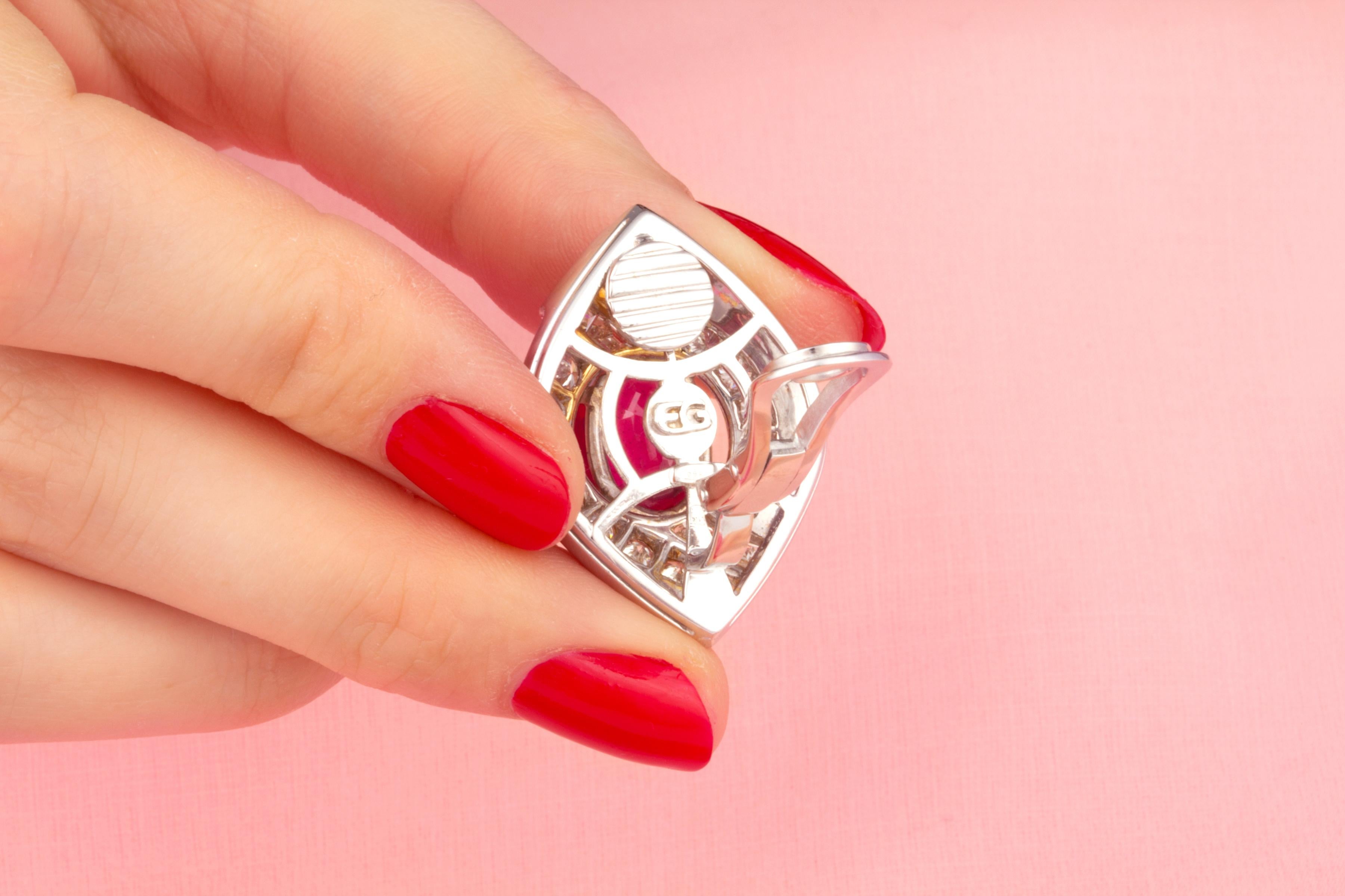 Donna Orecchini a clip con rubini e diamanti Design/One di Ella Gafter in vendita