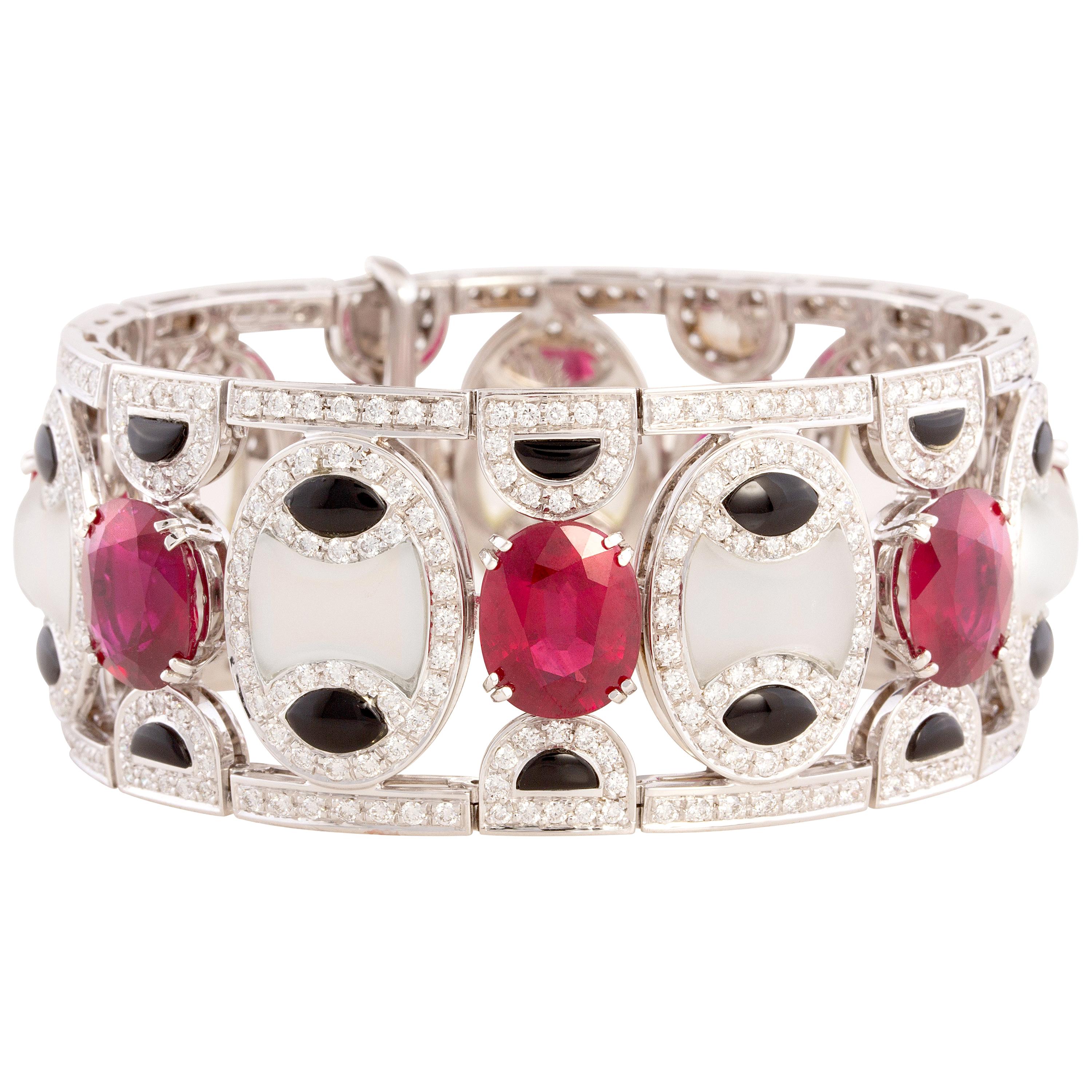 Bracelet manchette en rubis et diamants Art Déco Design par Ella Gafter