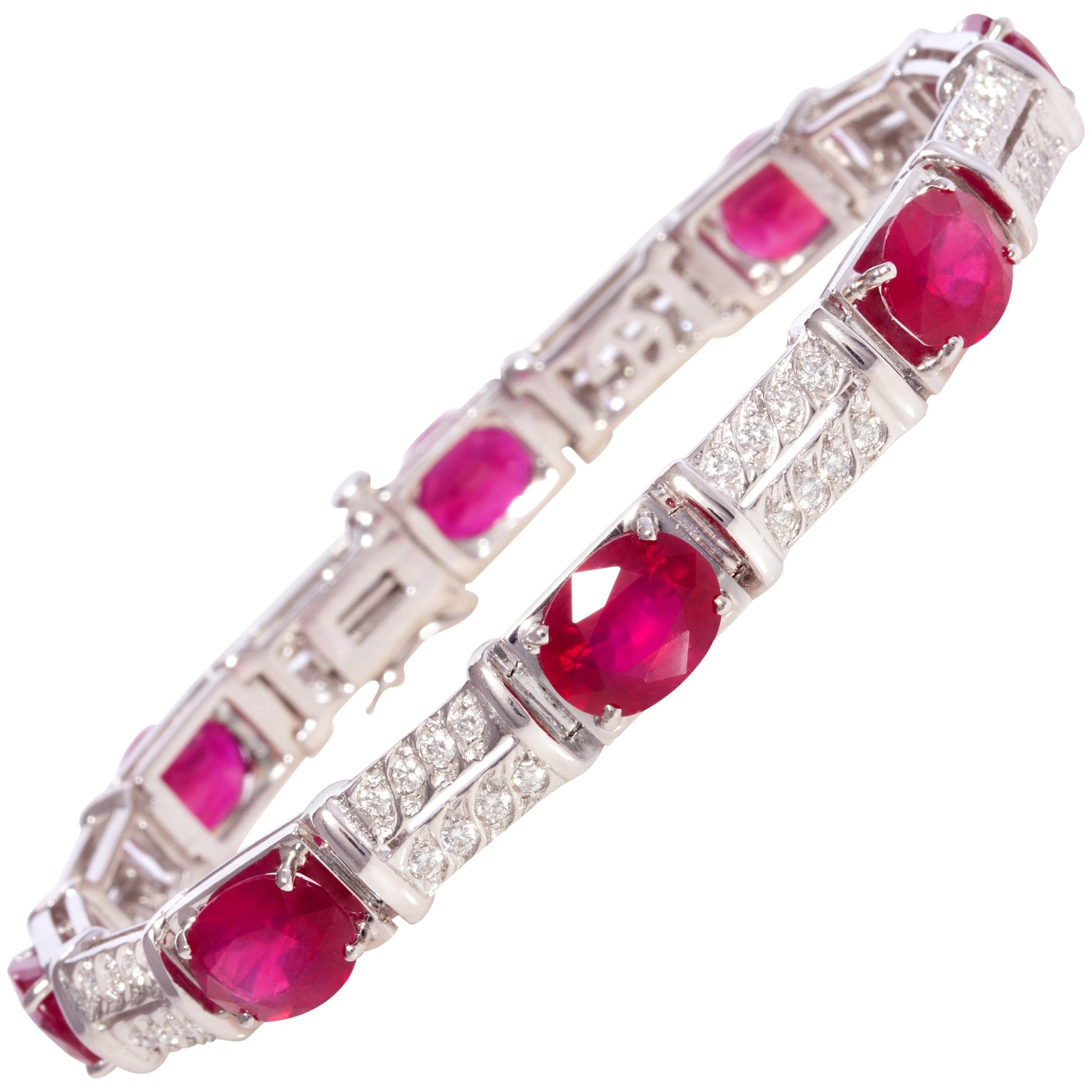 Ella Gafter Bracelet ligne en rubis et diamants en vente
