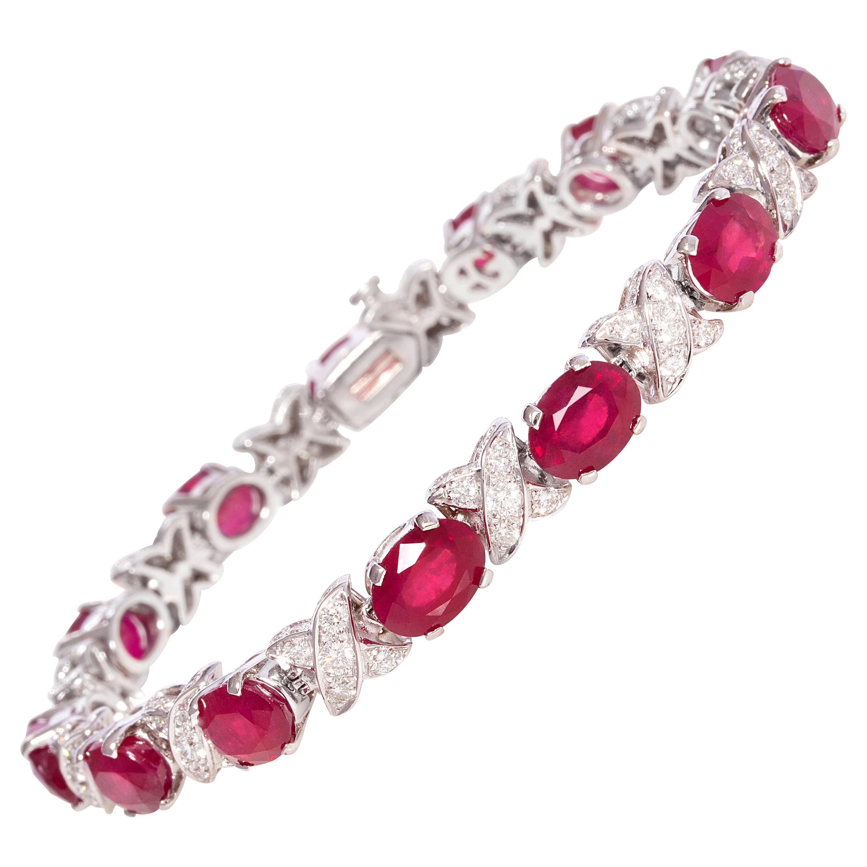 Armband mit Rubin und Diamanten im Tennisdesign von Ella Gafter im Angebot