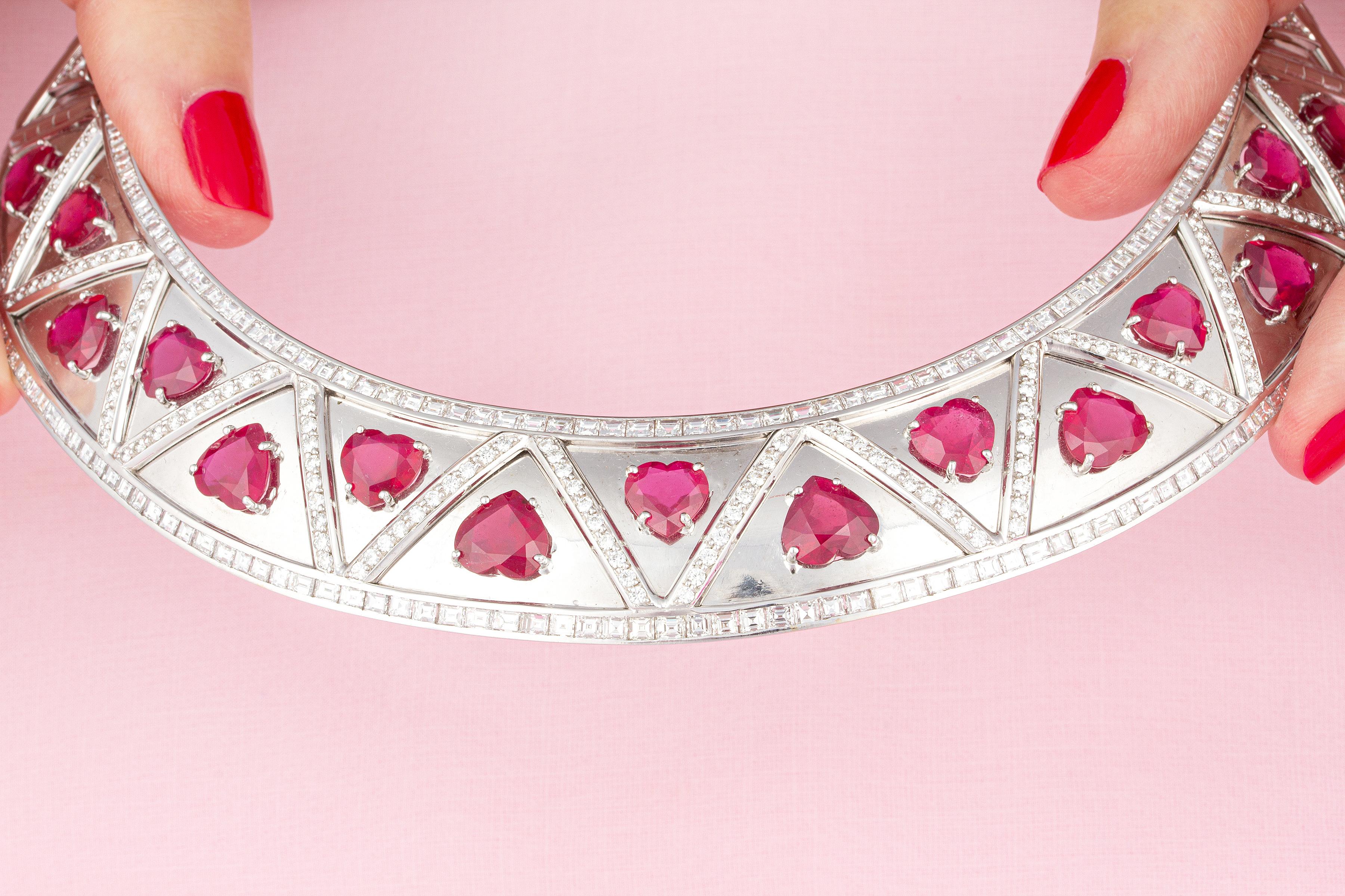 Ella Gafter Rubin-Halskette in Herzform mit Diamanten  (Herzschliff) im Angebot