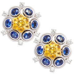 Boucles d'oreilles clip-on Cluster design Ella Gafter en saphir et diamants