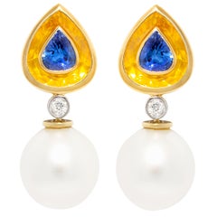 Boucles d'oreilles en saphir bleu, saphir jaune et perle 14 mm, design Ella Gafter