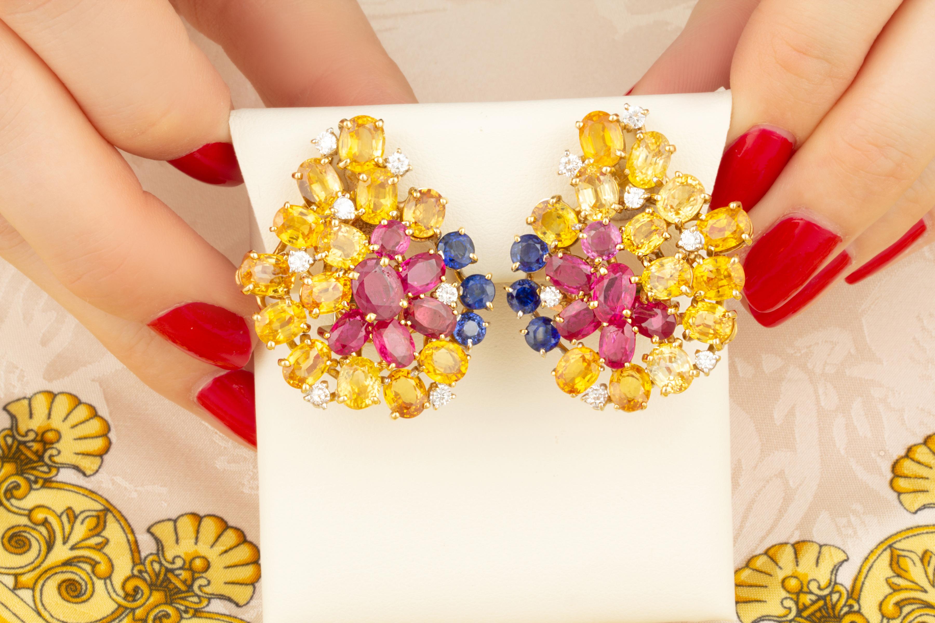 Mehrfarbige Saphir-Rubin-Diamant-Cluster-Ohrringe mit Clip-On-Ohrringen von Ella Gafter (Ovalschliff) im Angebot